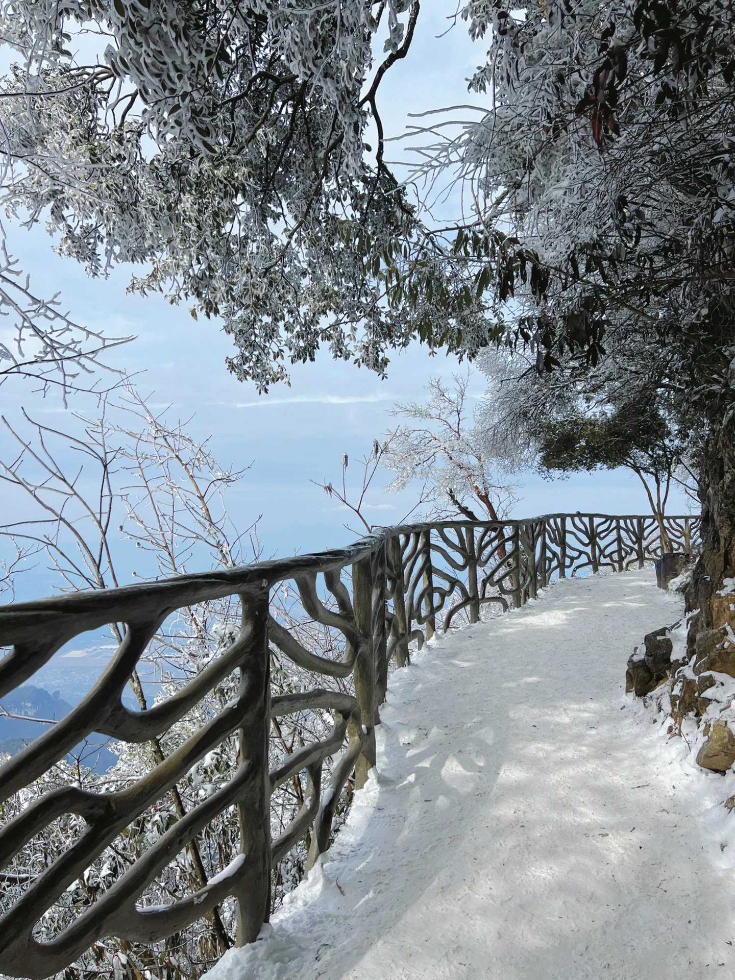 张家界雪景图片