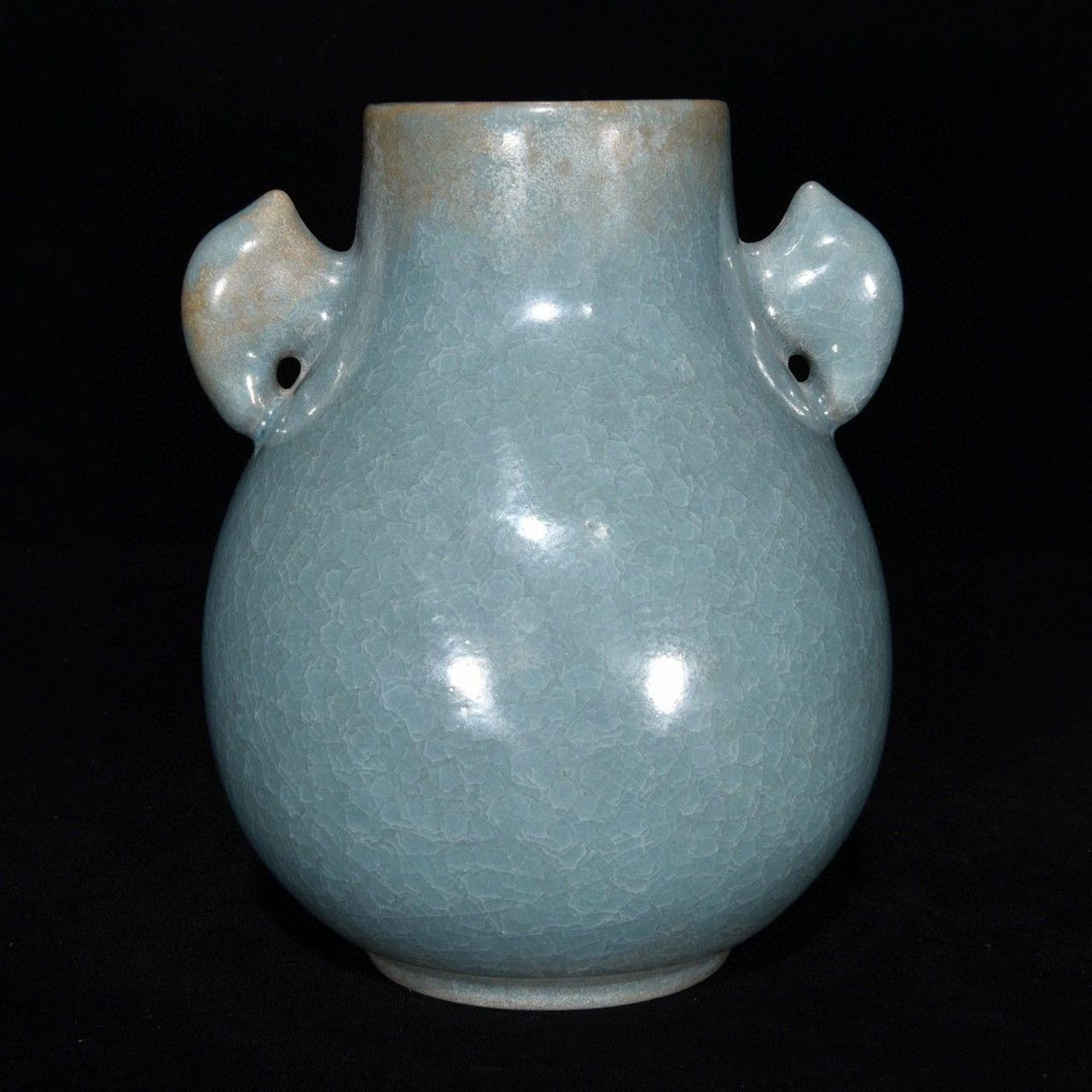 北宋天蓝釉梅花冰片土沁双鹿耳官汝窑赏尊