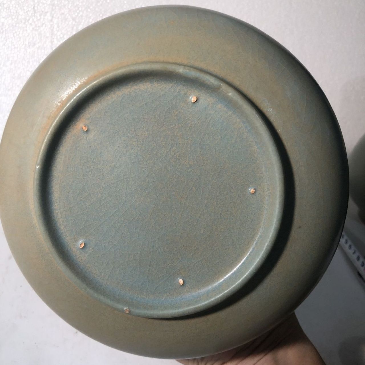 北宋出土土沁官汝窑双贯耳蝉翼纹开片大肚荸荠赏瓶(古董)欣赏