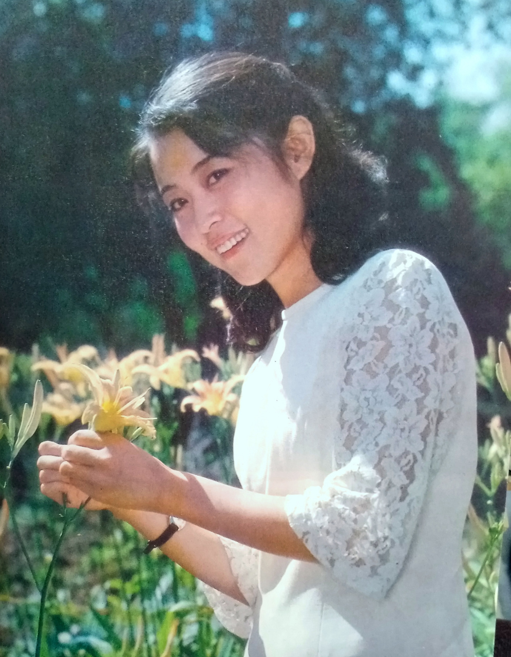 倪萍在长春,拍摄电影《山菊花》之余.