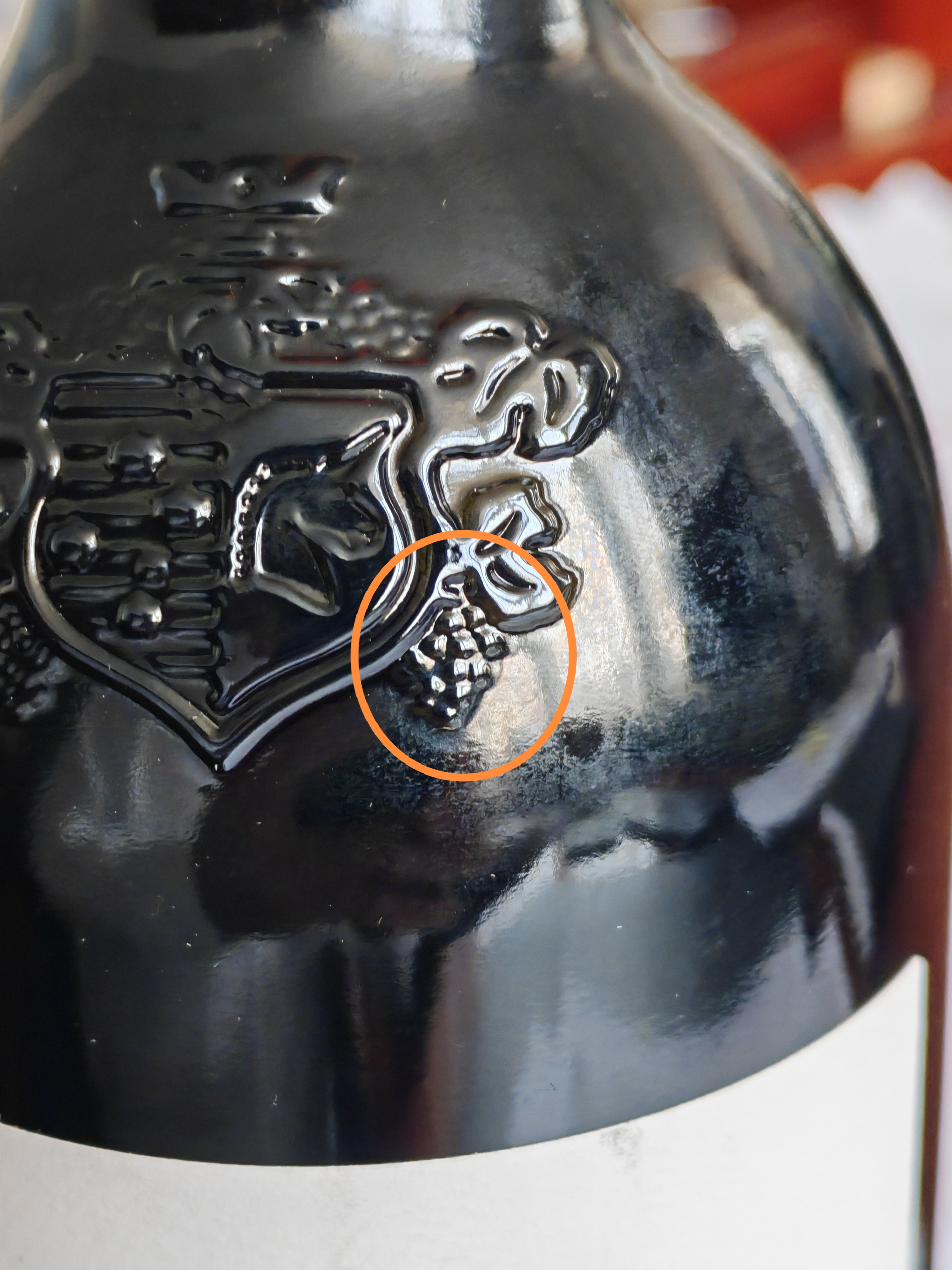 红酒怎么鉴别真假(怎么鉴别红酒真假方法) 红酒怎么鉴别真假(怎么鉴别红酒真假方法)