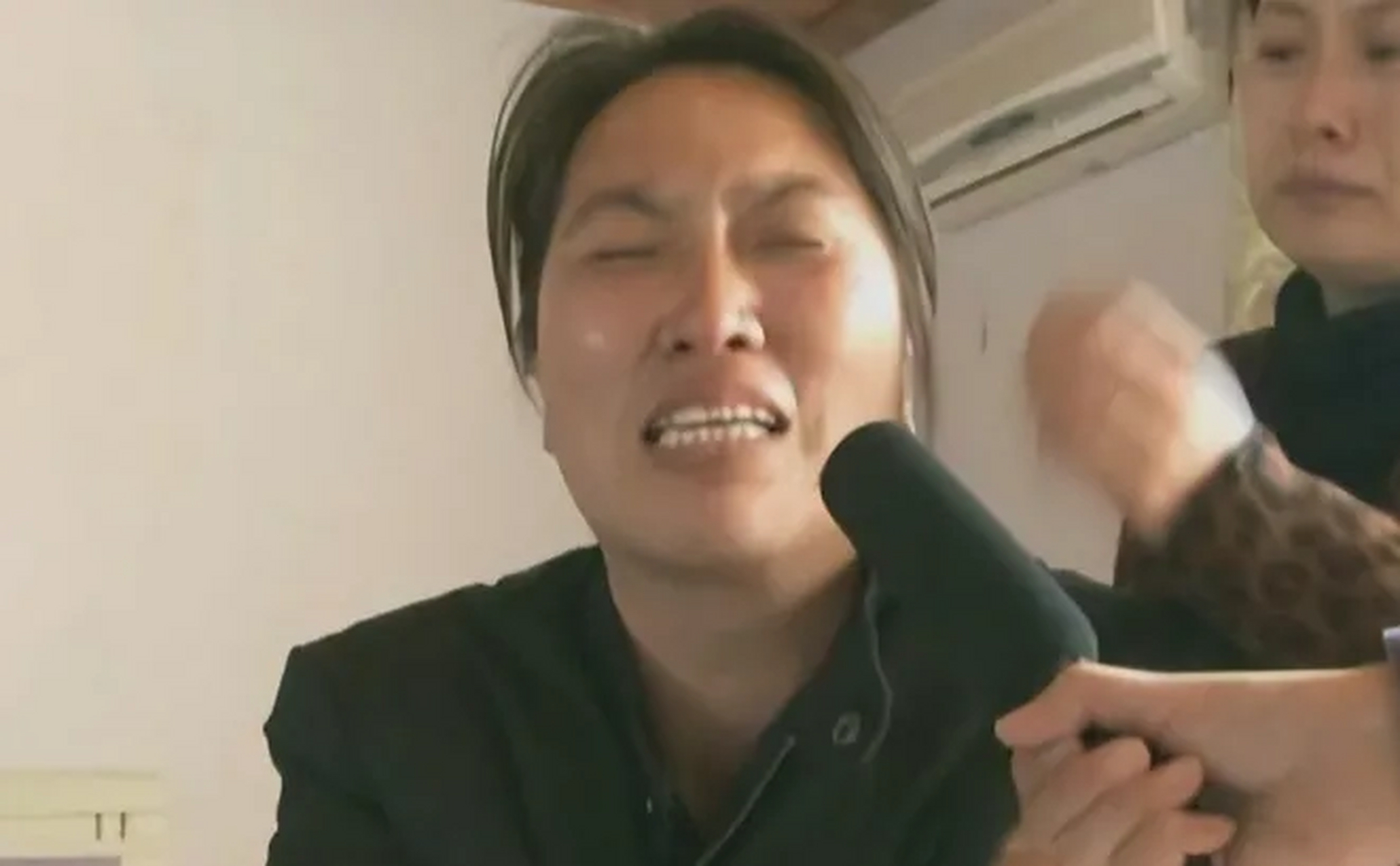 血染篮球场,两名高中生郝志鹏和吴天昊icon打球时无意间的肢体冲突