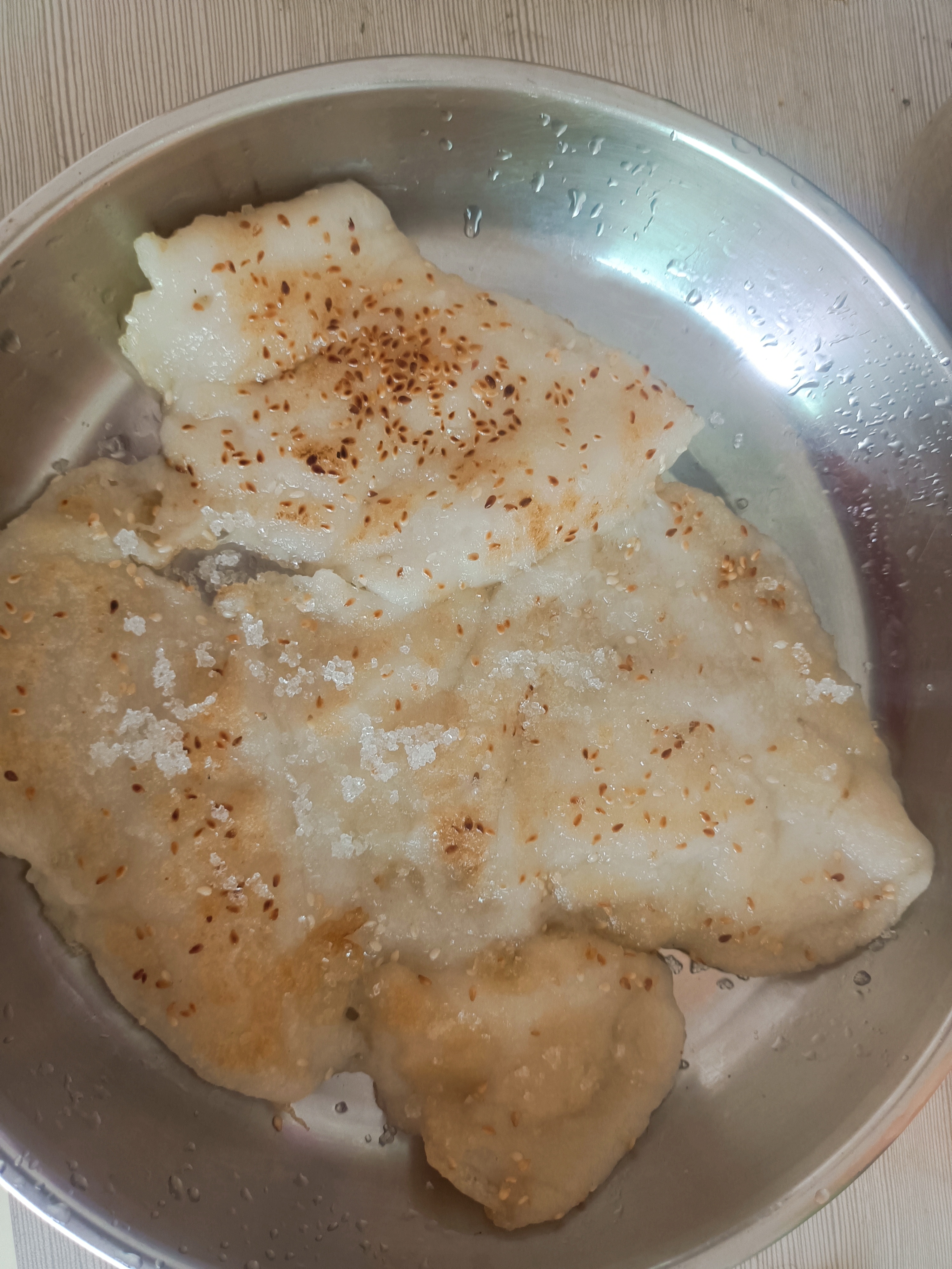 再一次挑战我的广东薄撑,有这次就没有第一次的手忙脚乱,用了不粘锅