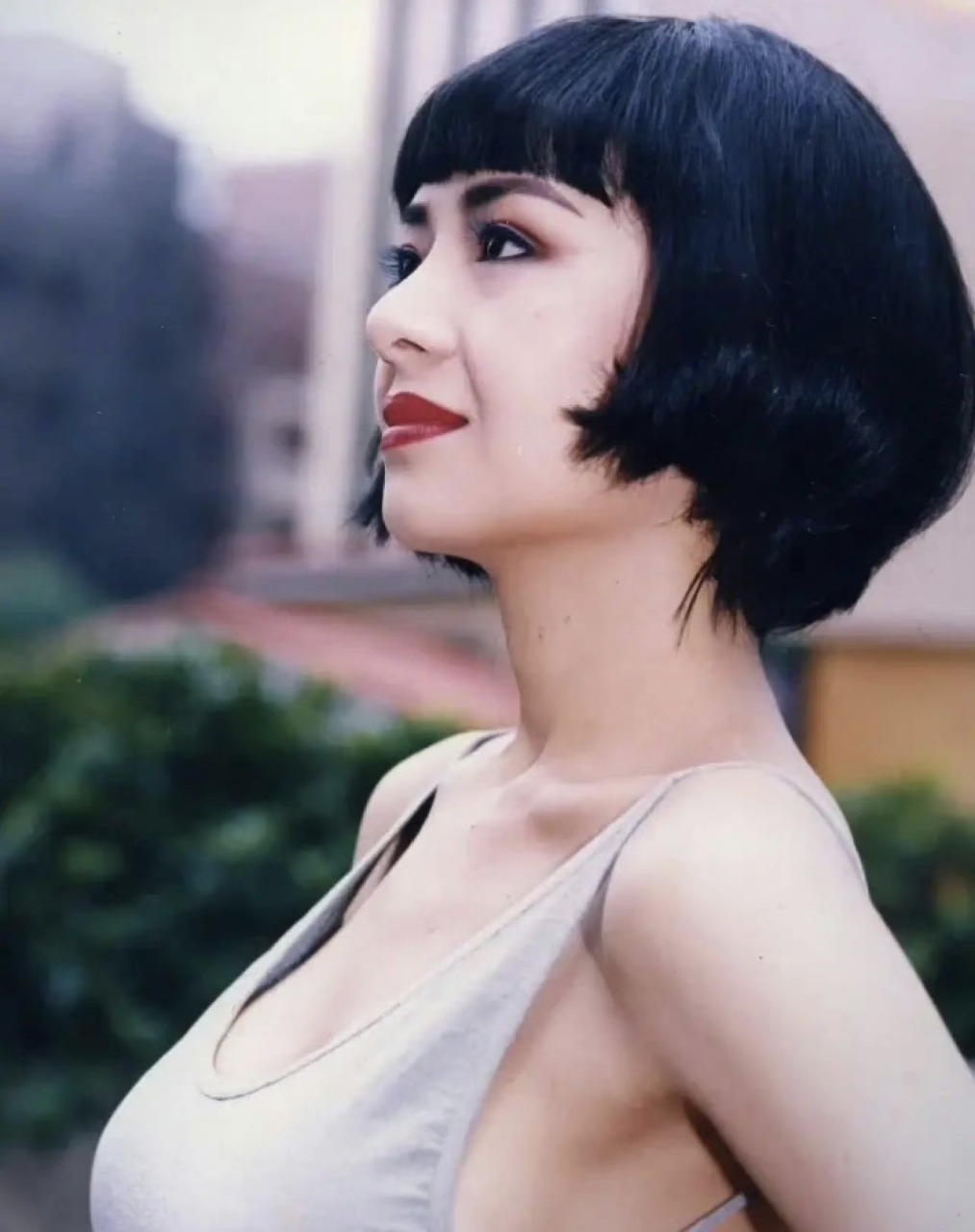 57岁叶子楣和77岁黄锦燊聚餐,美貌风韵犹存!