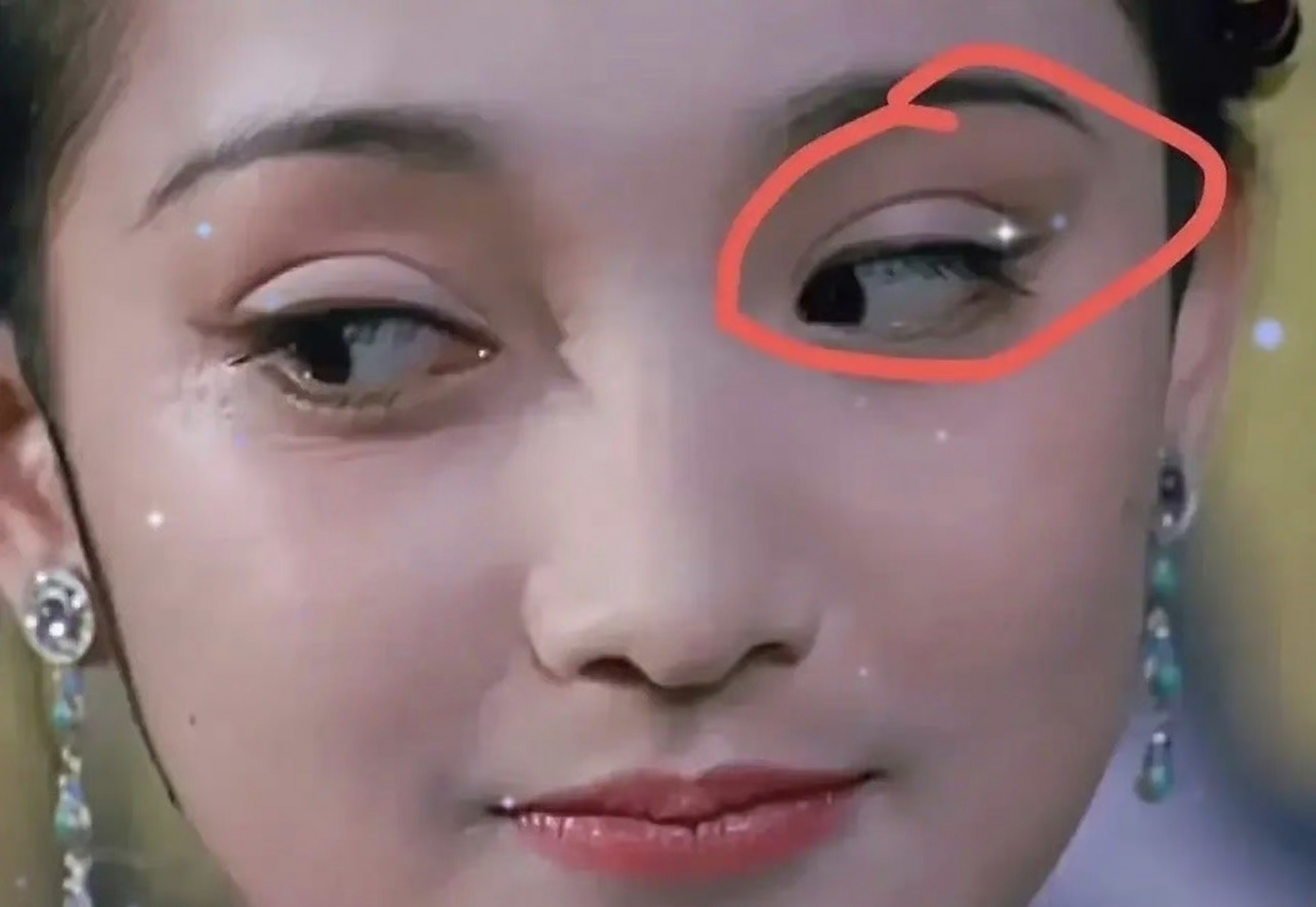 原来二十多年前就有双眼皮贴,那个时候的周迅好水灵呀! 67