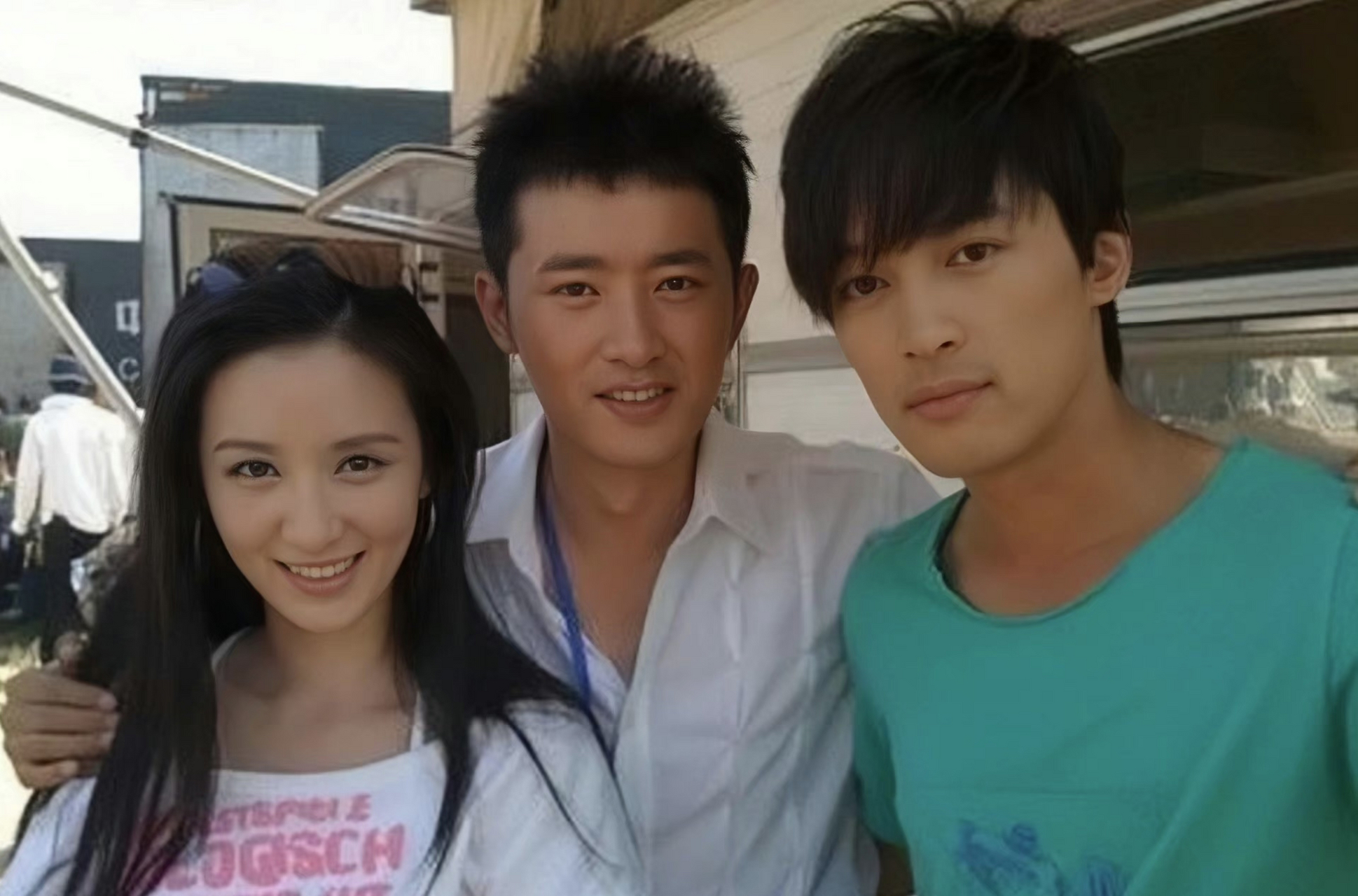 胡歌张萌任泉早期合照,张萌年轻的时候这么漂亮的吗?