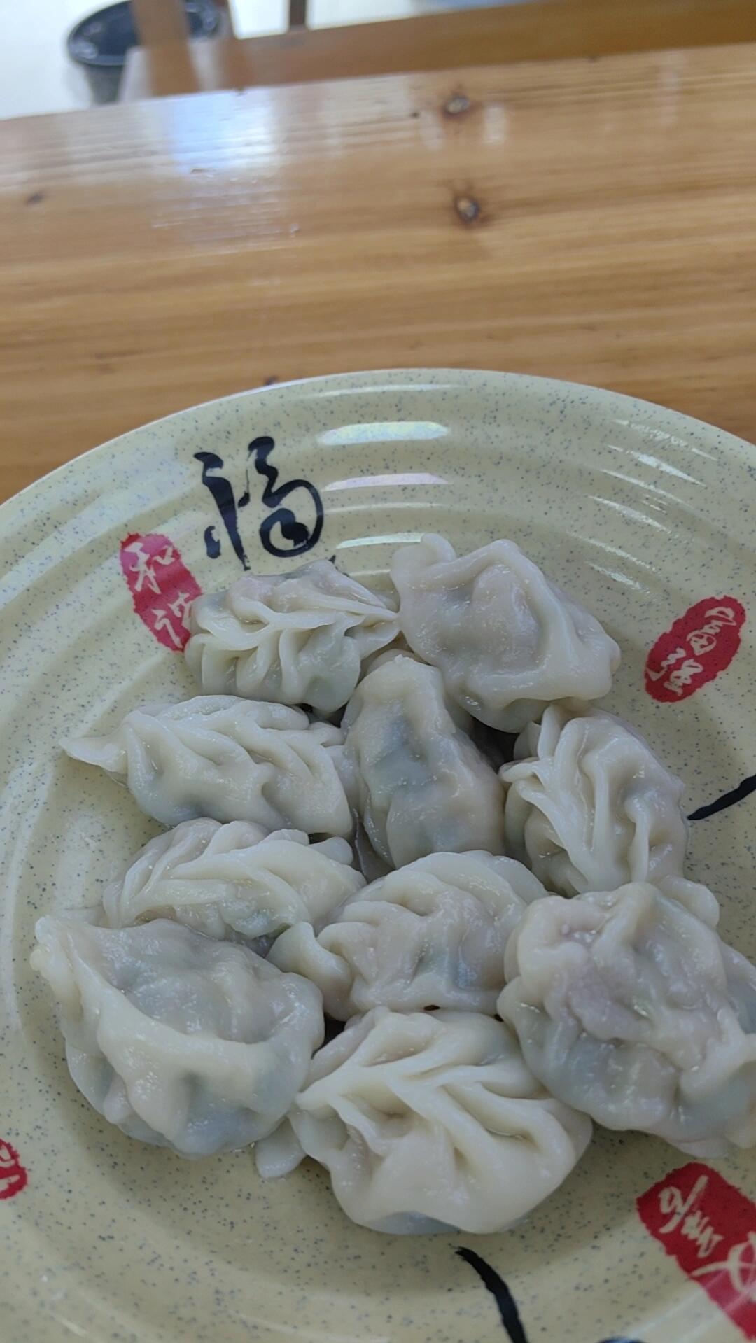 了一份水饺,和老板明确要干捞,结果等了10分钟,这一碗沙县汤水饺图片