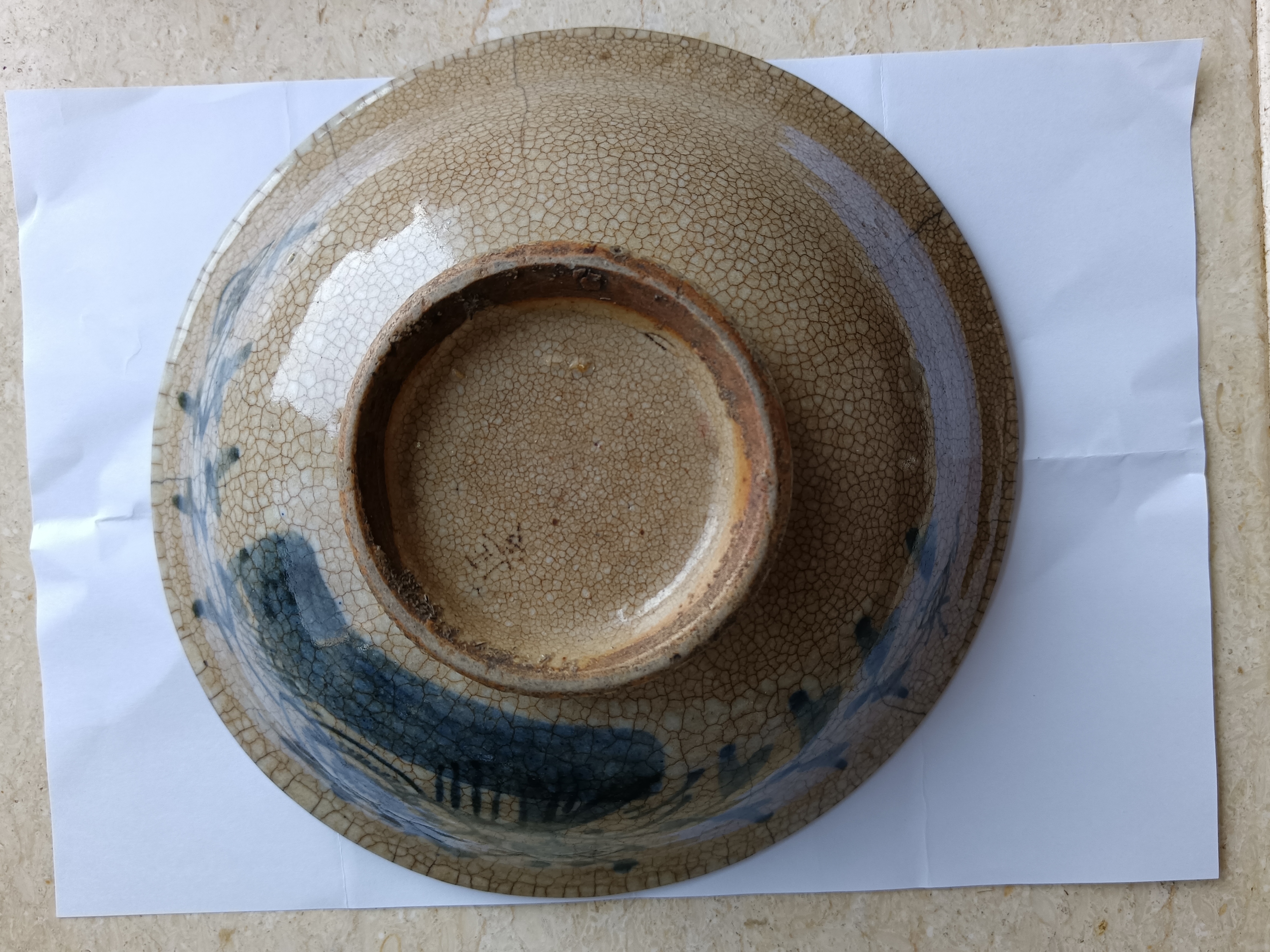 青花哥釉花卉纹碗