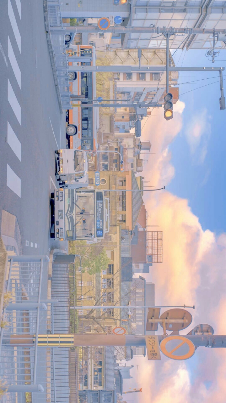 早安心语# 你以为,我可以很迅速地恢复过来,有些自私的以为.