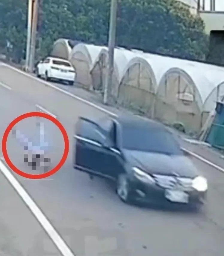 台湾情侣吵架女子跳车身亡,珍爱生命,理智为先!