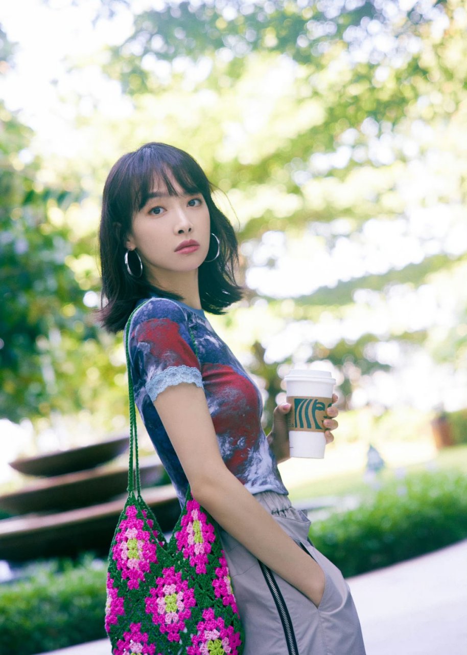 美美哒宋茜[比心]给你比个心[得意]