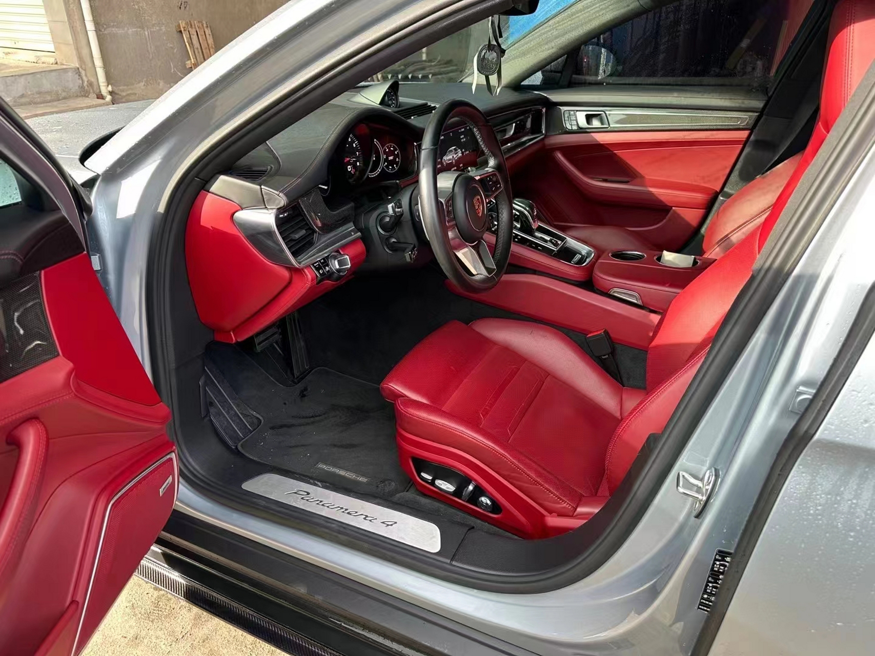 19年保时捷帕拉梅拉猎装版帕美 全车原版原漆 极品车况  配置148万