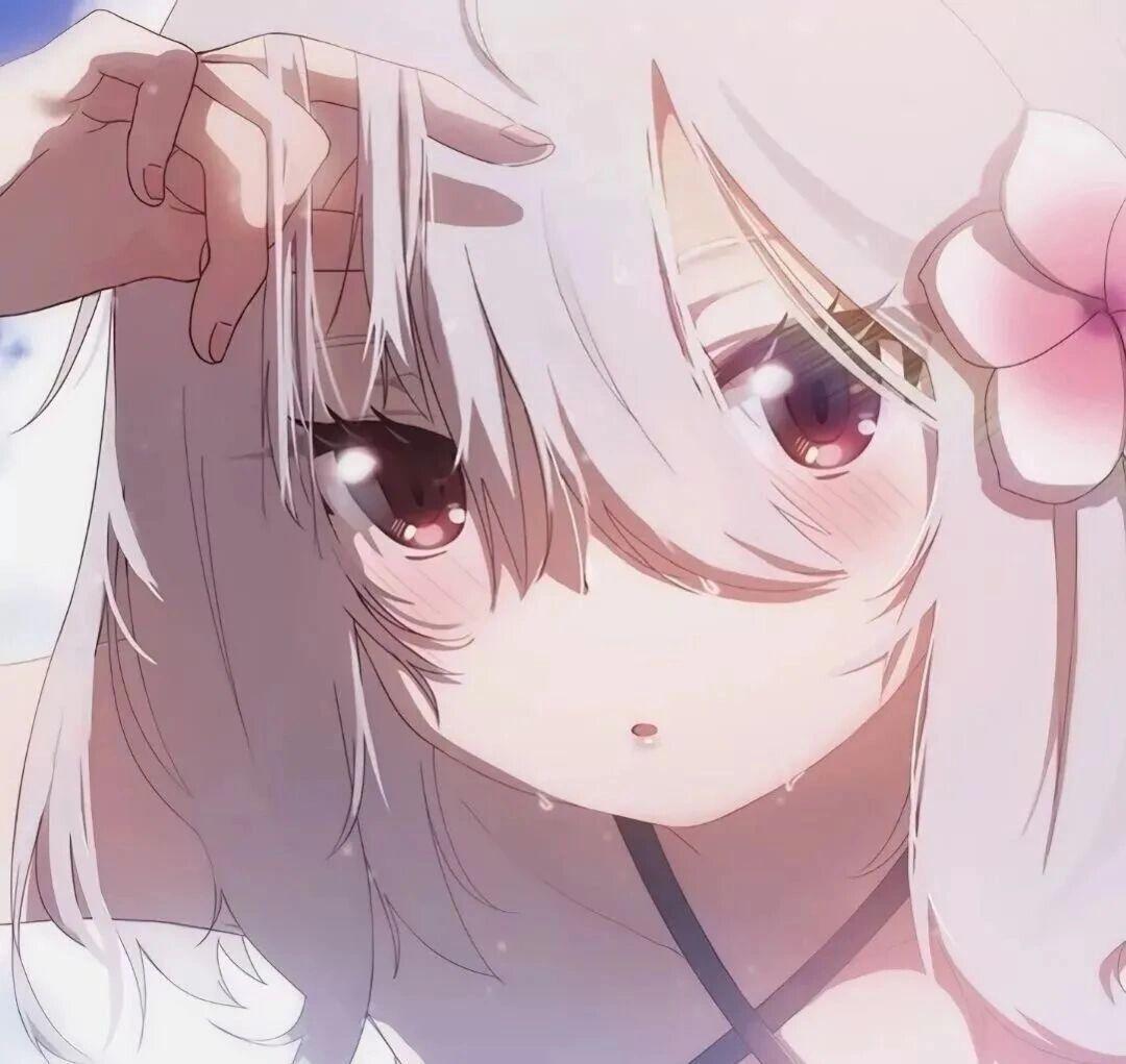 羞涩动漫女生头像