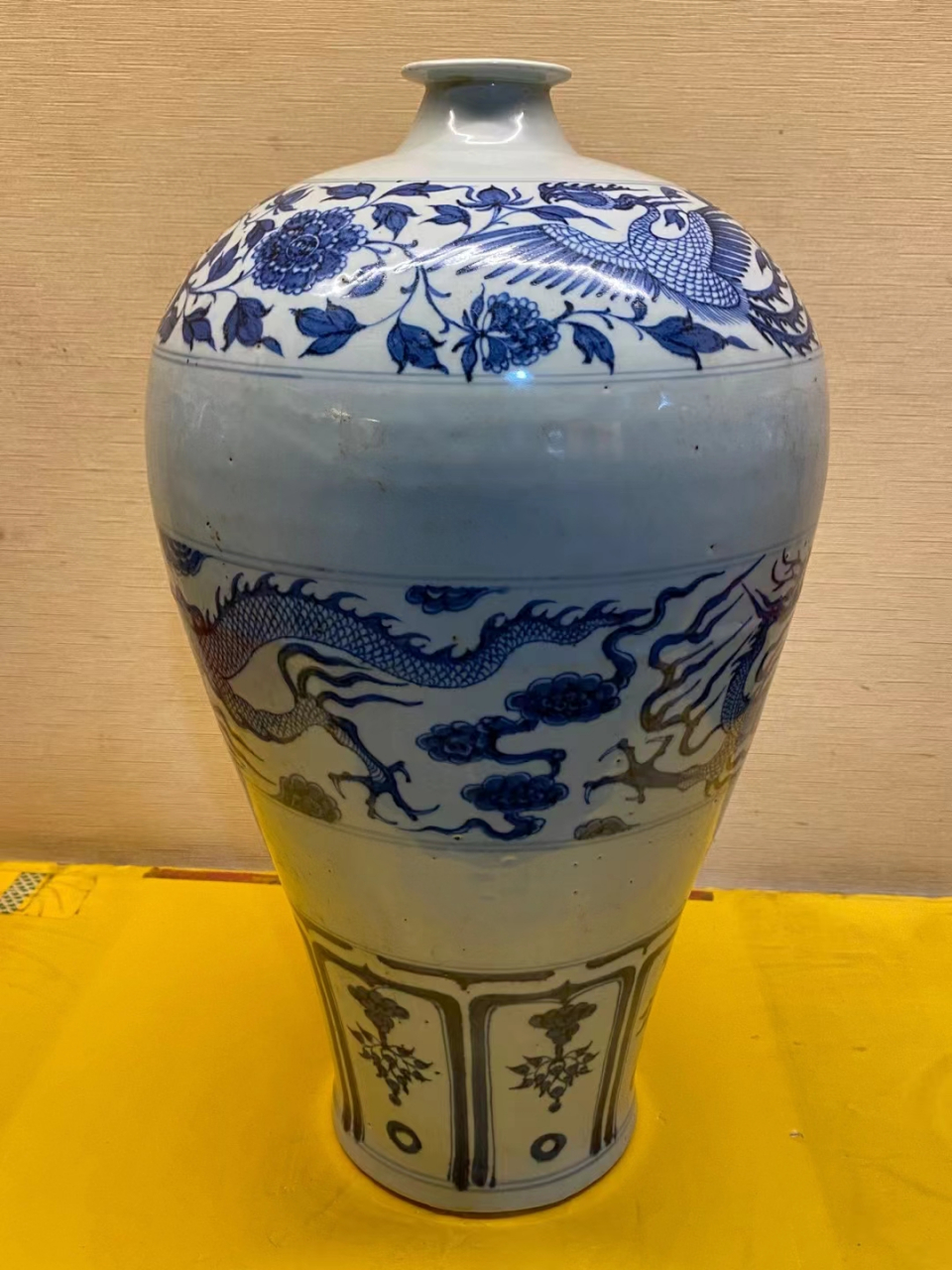 元代青花龙凤纹梅瓶精品欣赏