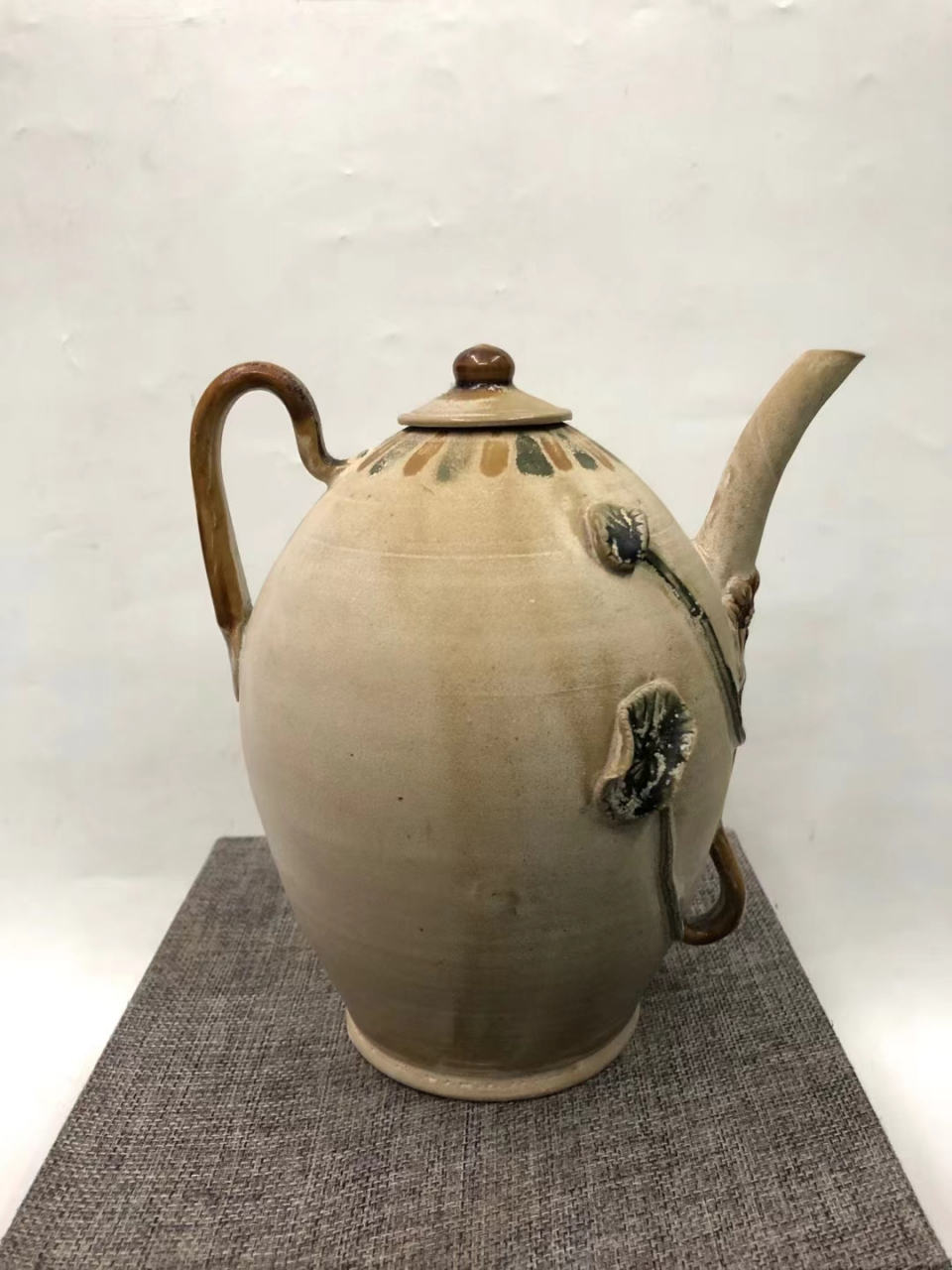 长沙窑带盖执壶