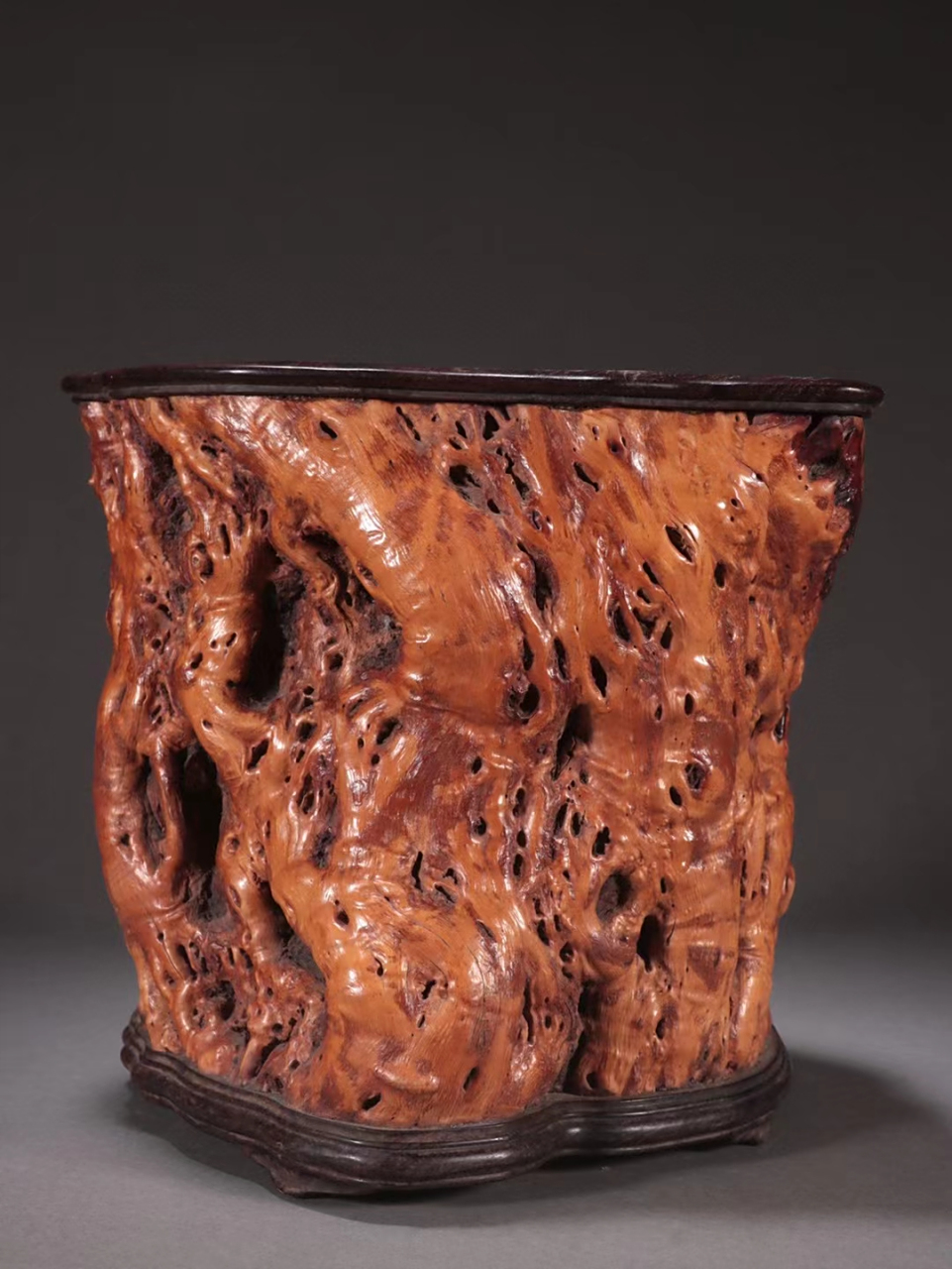 旧藏 红木镶枣木木树瘤文房笔筒 规格:高20cm宽23.