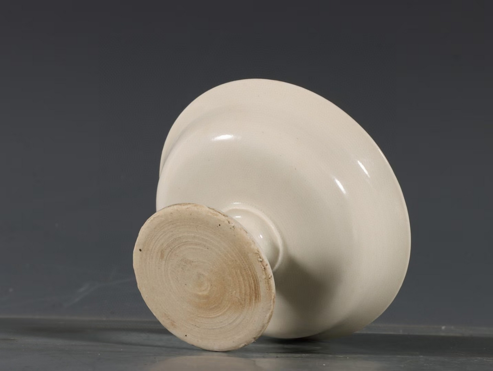 唐 邢窑隋白釉高足杯 高5.6口径9.3底径5公分