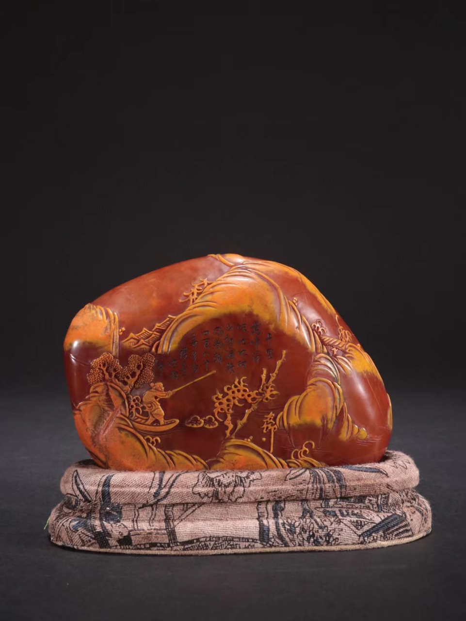 清代 友竹款田黄石山水人物印章 规格:高8.5cm长13.5cm宽2.5cm重627g