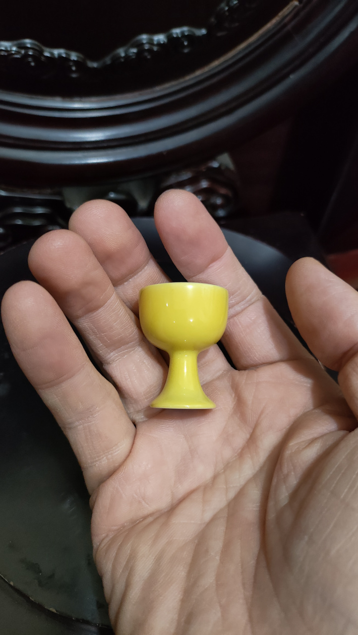 清雍正柠檬黄釉高足杯精品欣赏