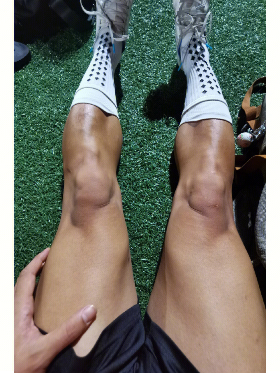 假如足球运动员们都有这样肌肉线条的腿,还能那么难赢么?