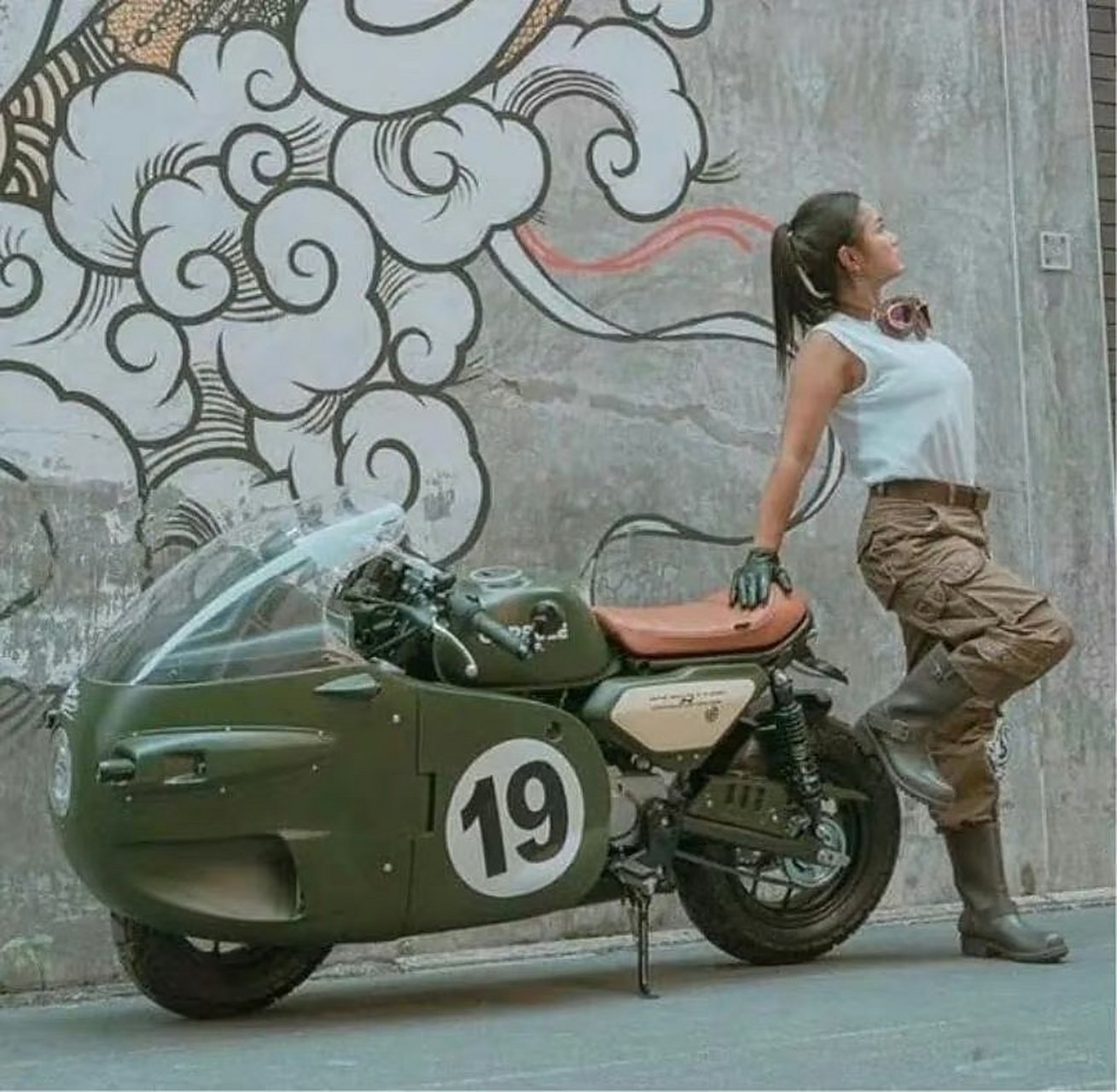 鸟山明在《七龙珠》里画的机车,有人做了实物.