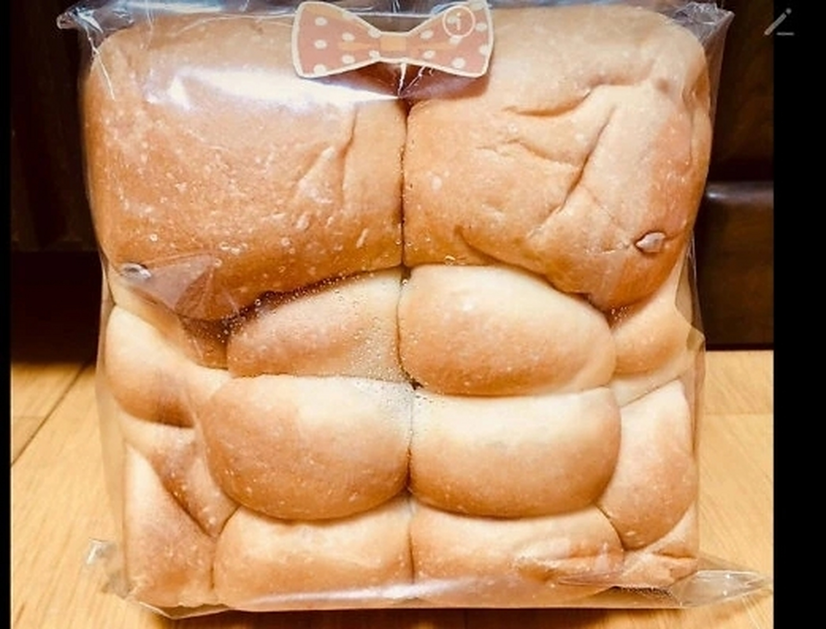 这面包看着好像八块腹肌.