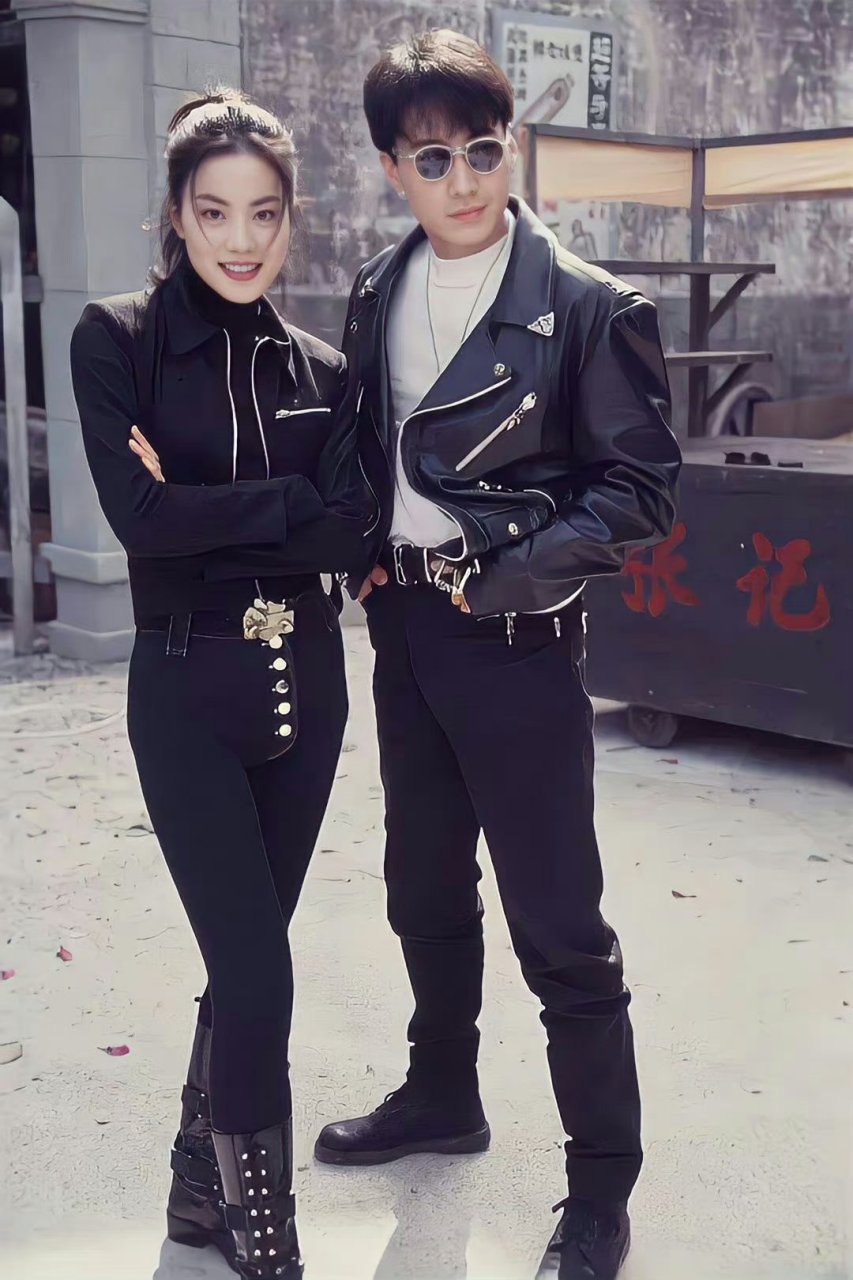 王菲和黎明以前的旧照,真的是俊男靓女.