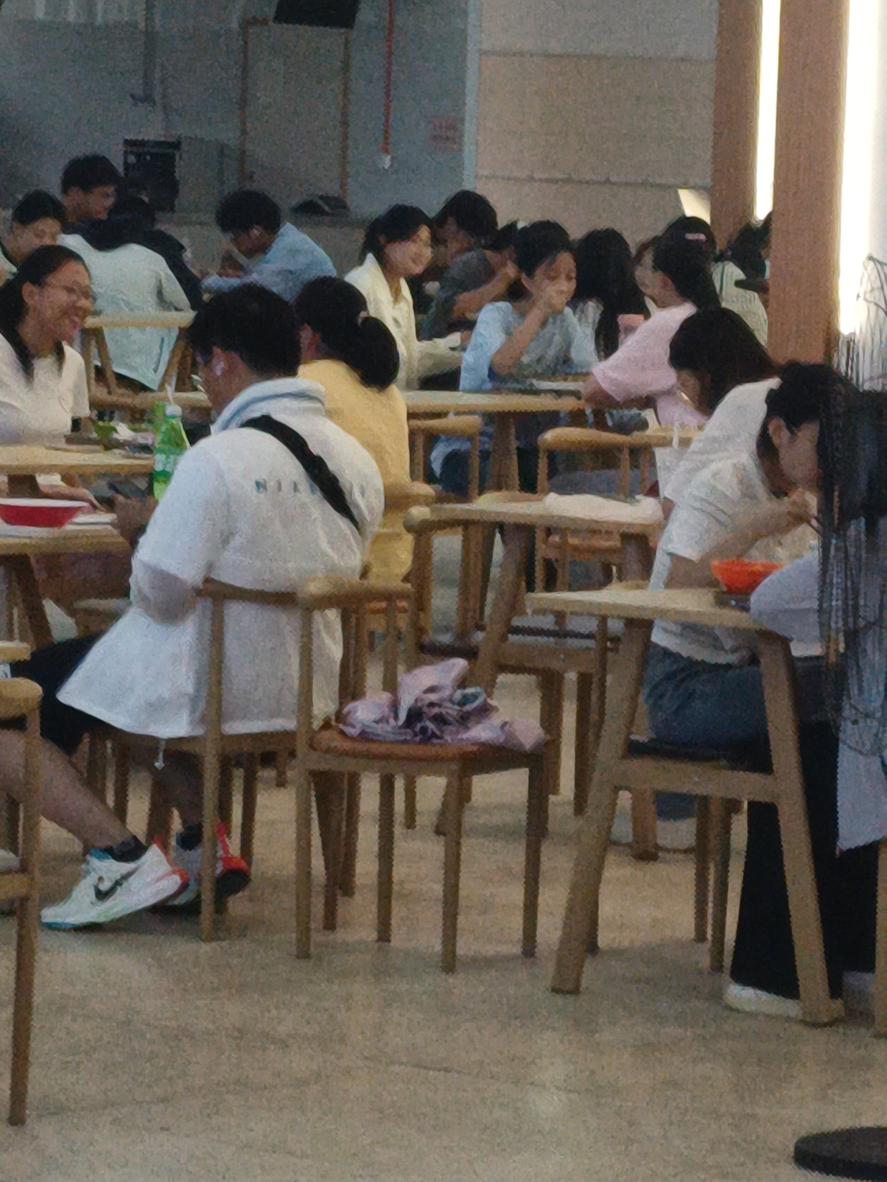 重庆财经学院 食堂图片