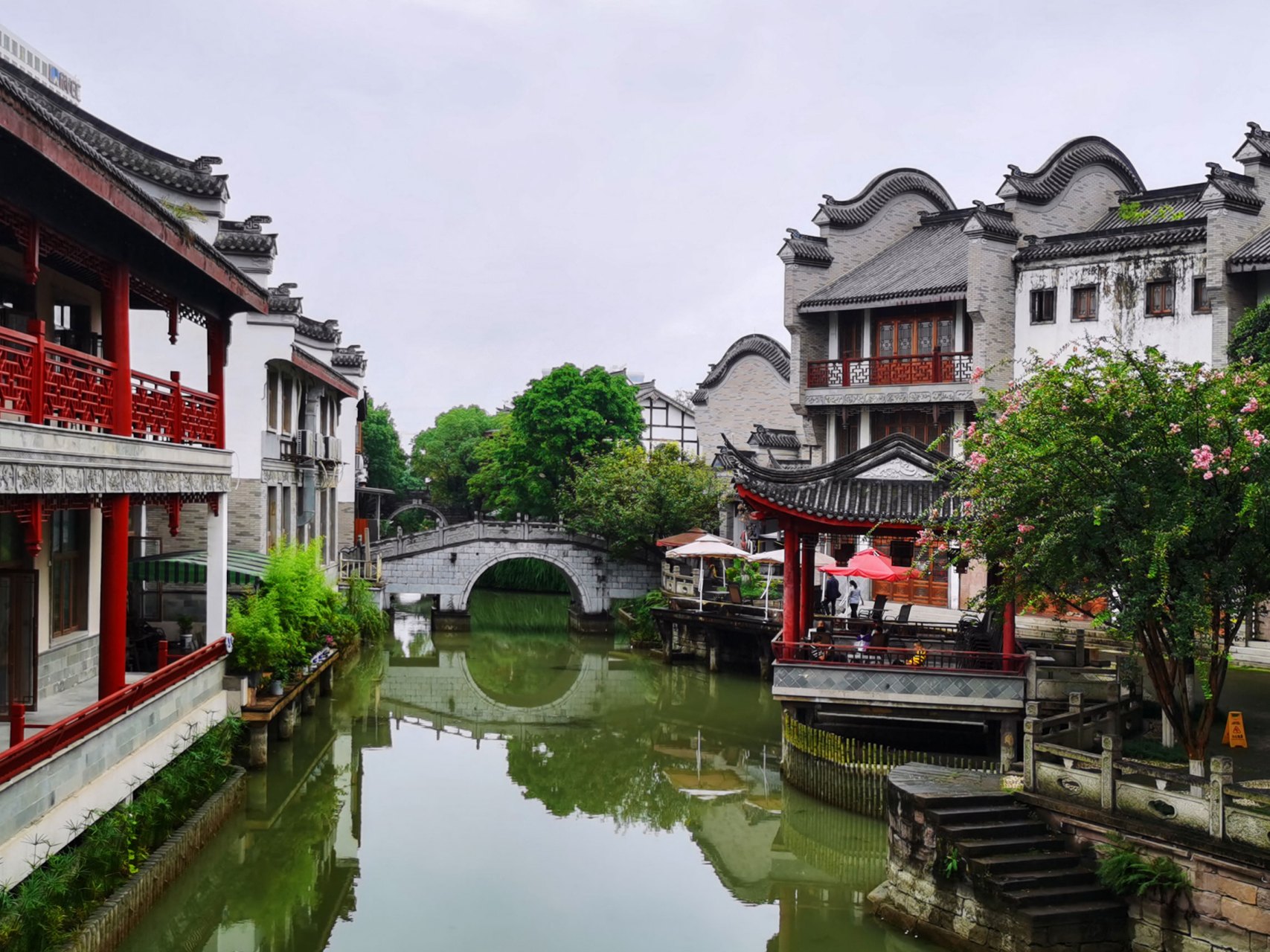 风景摄影#  龙潭水乡 龙潭水乡位于成都市成华区龙潭总部经济城核心