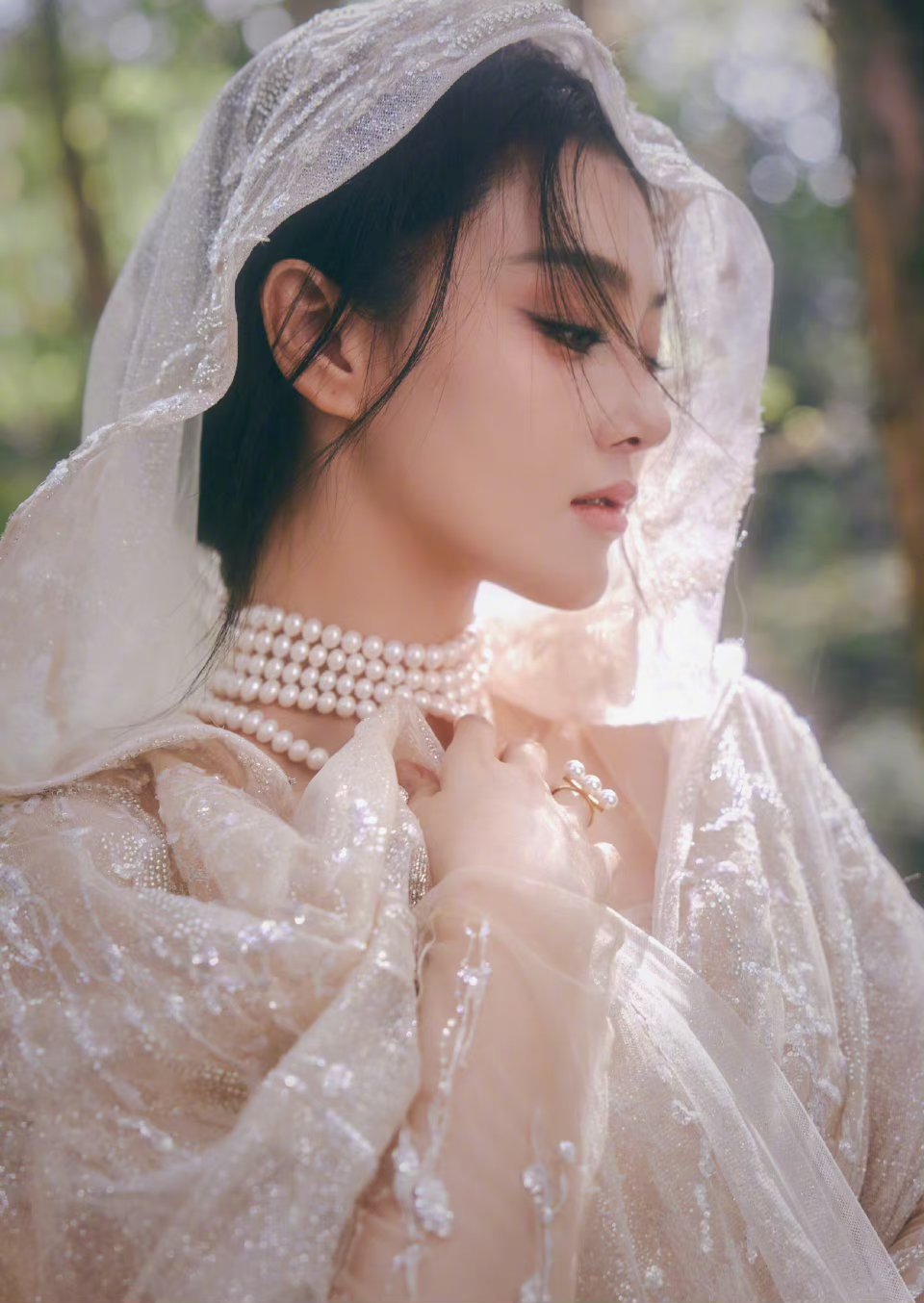 78欢迎来到美丽的童话世界,这里有一个非常可爱的小宝宝,她叫张馨予