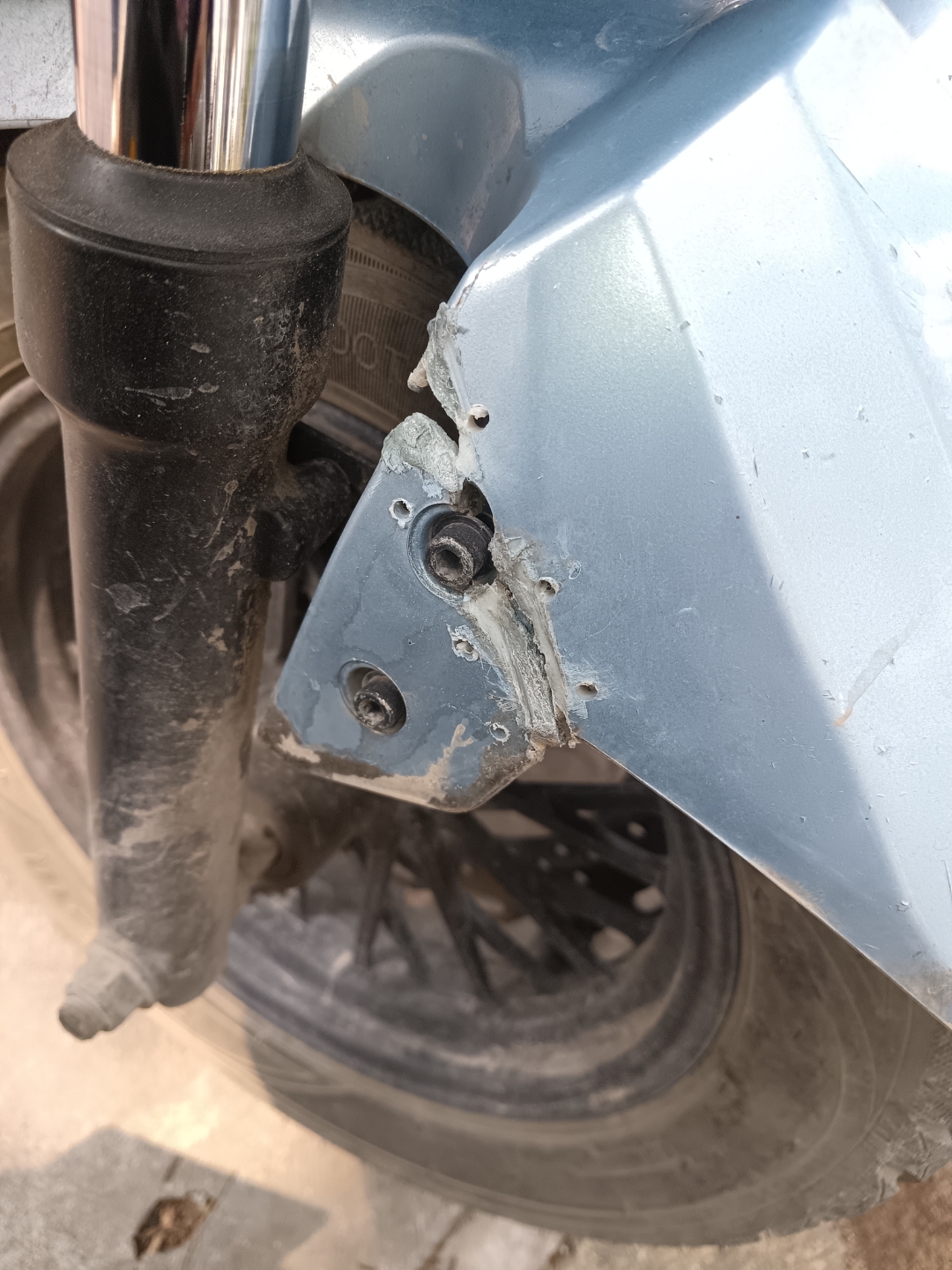 我知道所以的车子骑十年都不台铃星河图片破损图片电动车车壳破损雨天