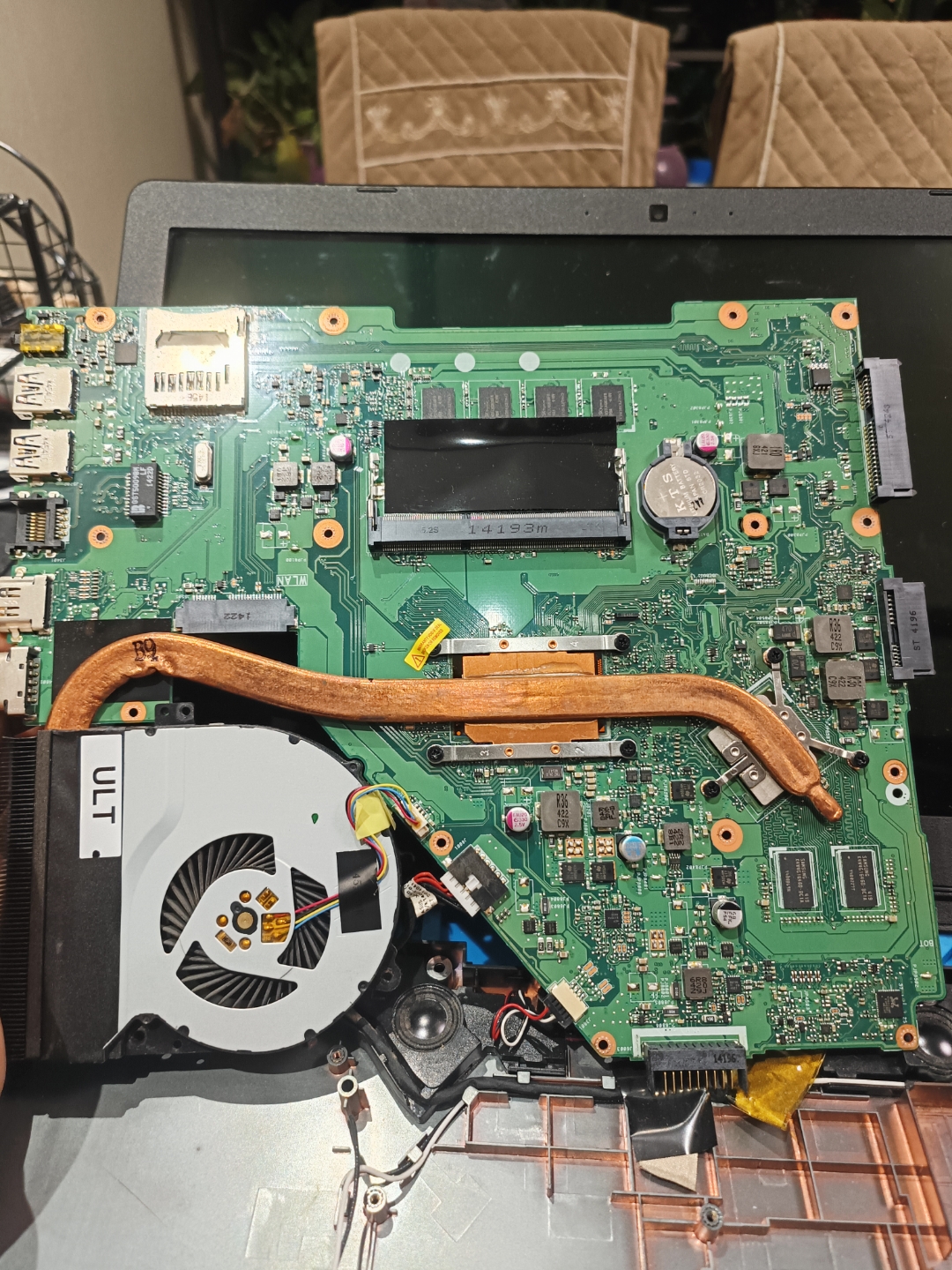 x550v华硕顽石e510笔记本n5100内存条在什么位置华硕x553s拆机详细