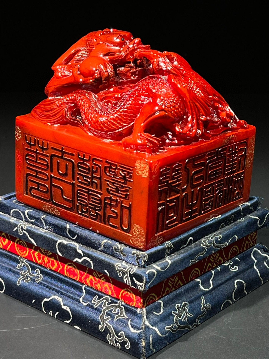 旧藏精品红田黄石龙凤印章