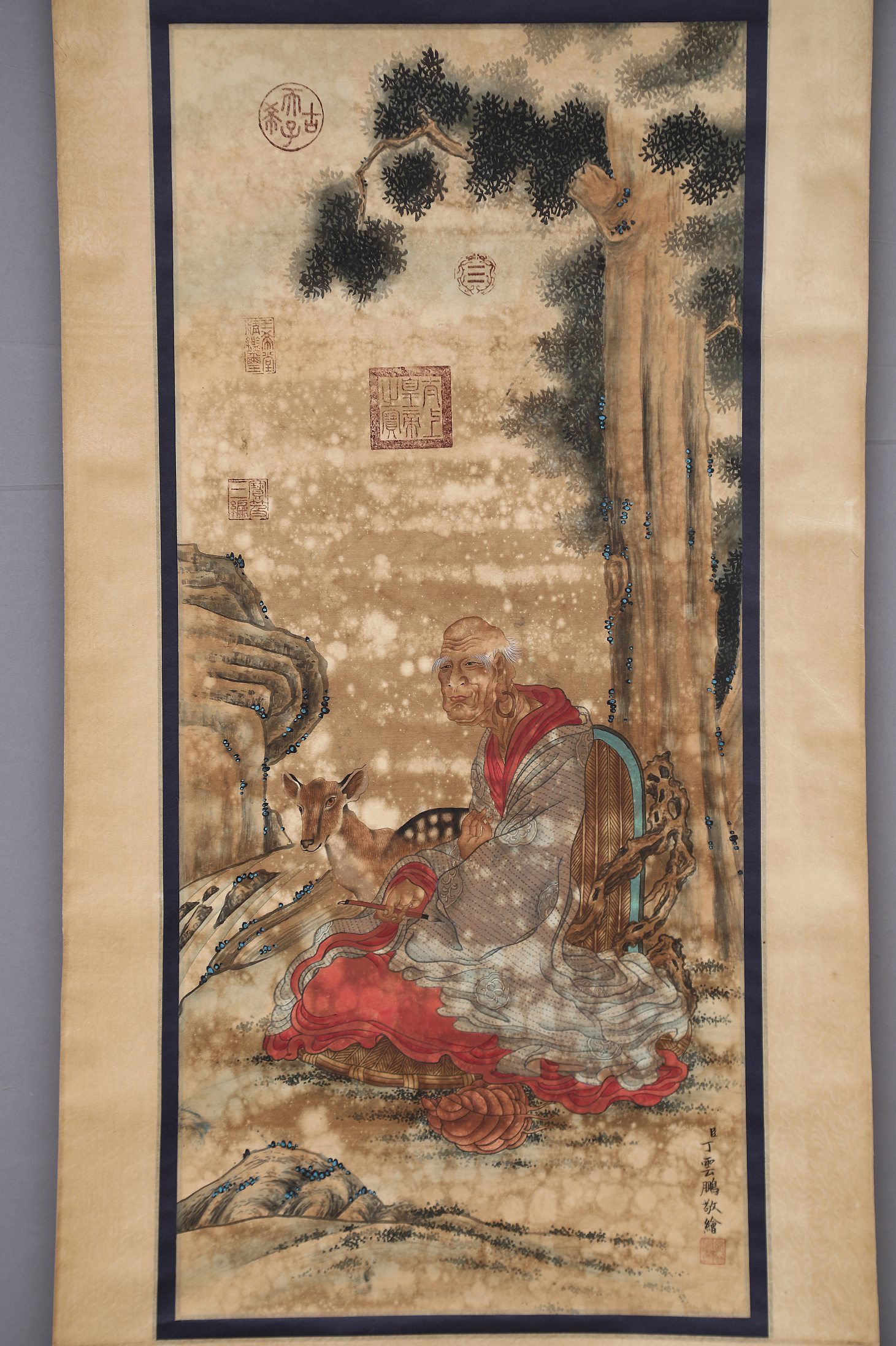 明  丁云鹏   绢本立轴一套十八幅《十八罗汉图》  画心90x40cm.
