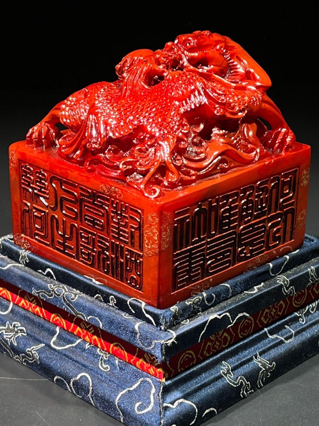 旧藏精品红田黄石龙凤印章