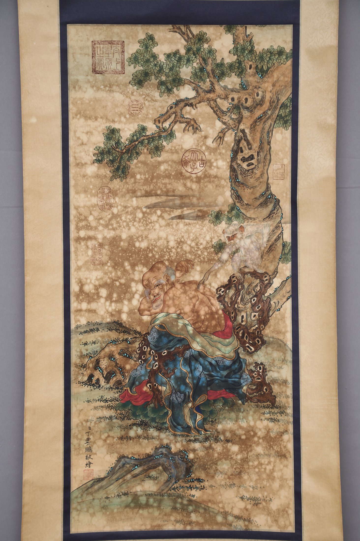 明  丁云鹏   绢本立轴一套十八幅《十八罗汉图》  画心90x40cm.