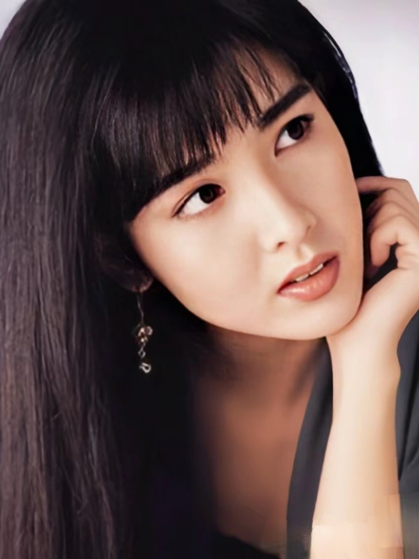 男人心中的女神 周慧敏,中国香港的璀璨星辰99.