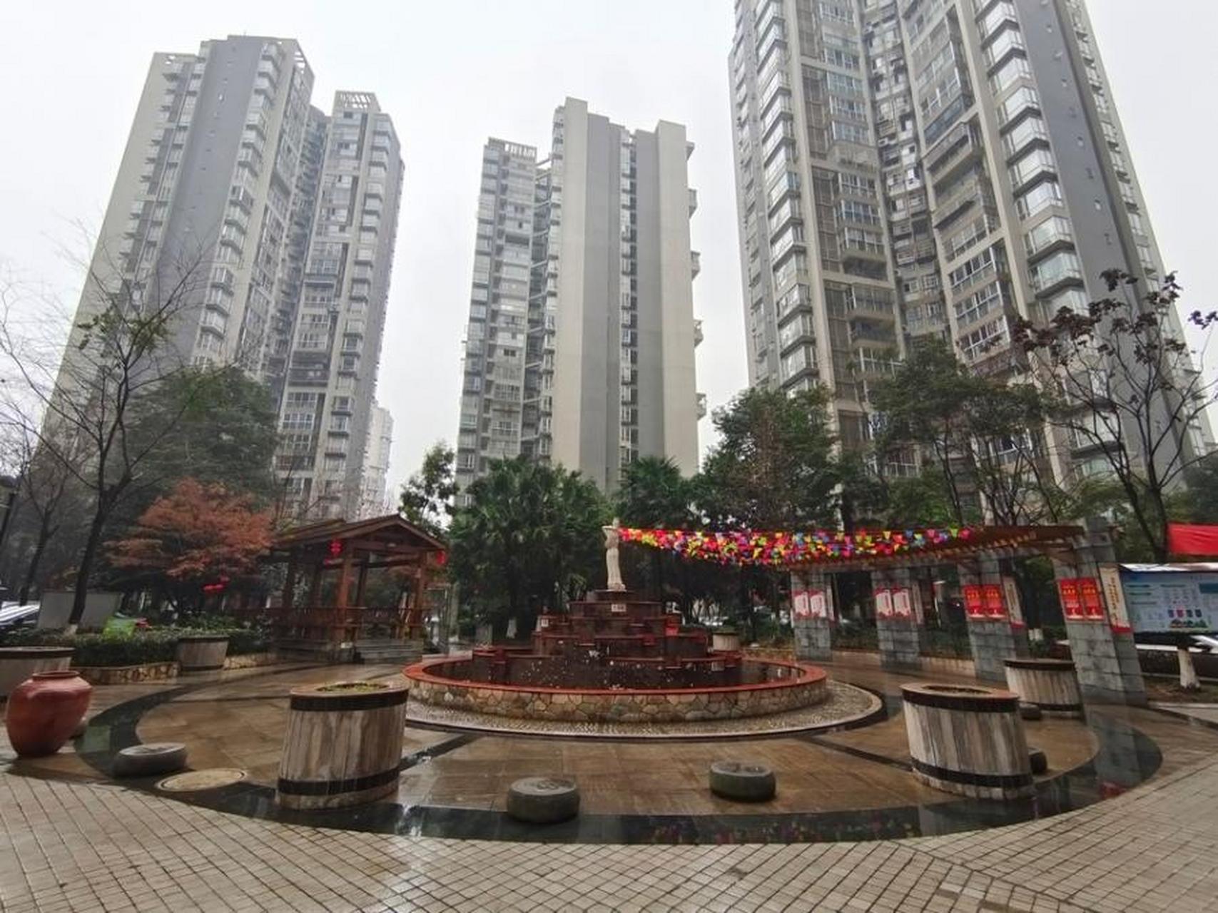 新都区:锦绣香城(7月20日10时开拍) 地址:成都市新都区新都镇清源路