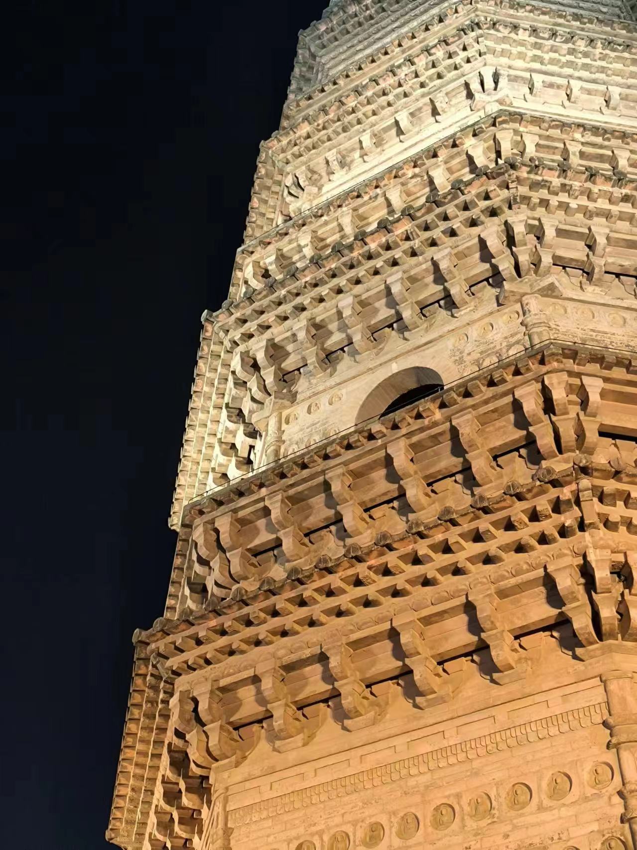 滑县明福寺塔因建于明福寺而得名,而明福寺则以隋代人杜明福之名而名