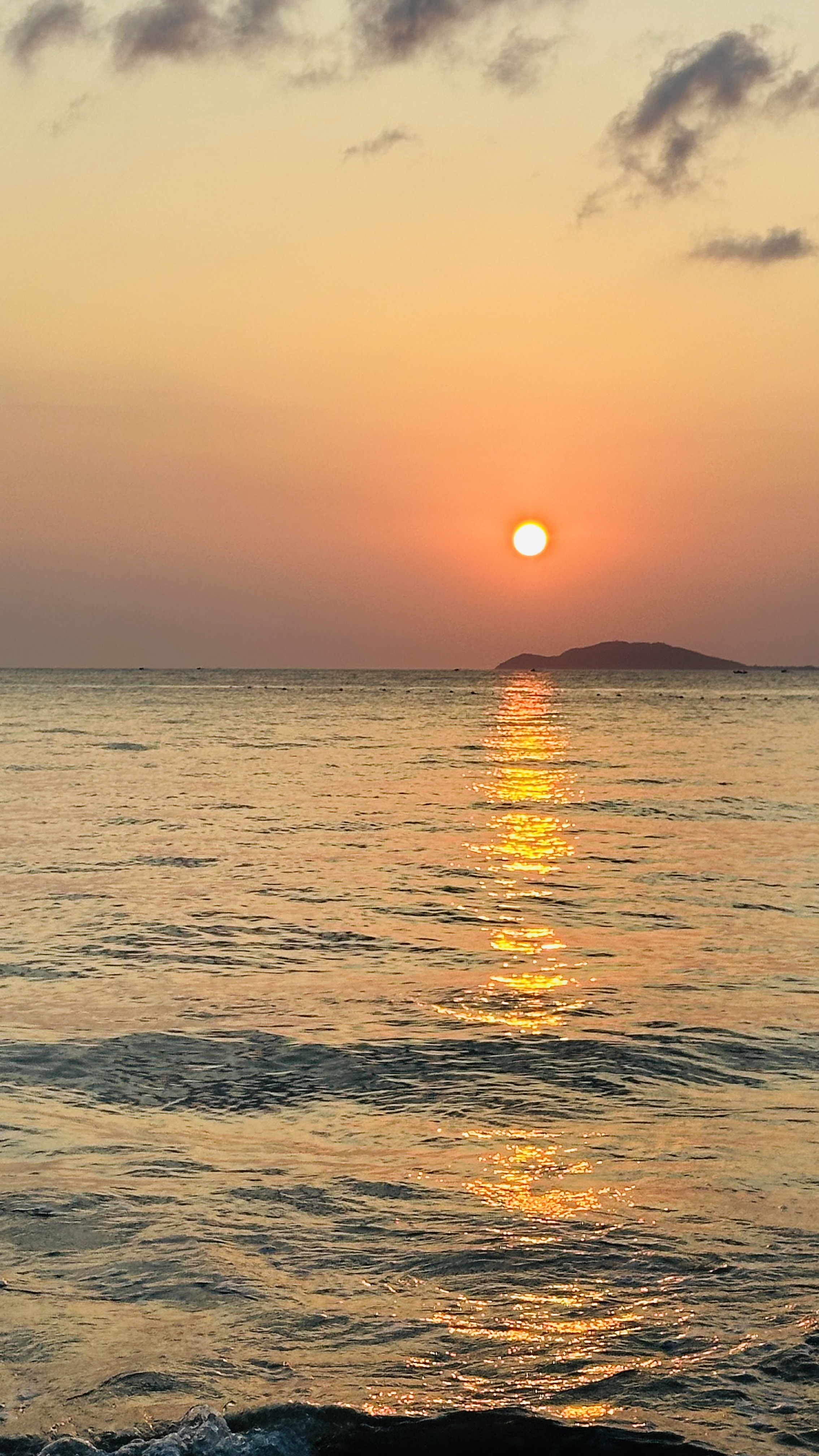 太阳大海 真实照片图片