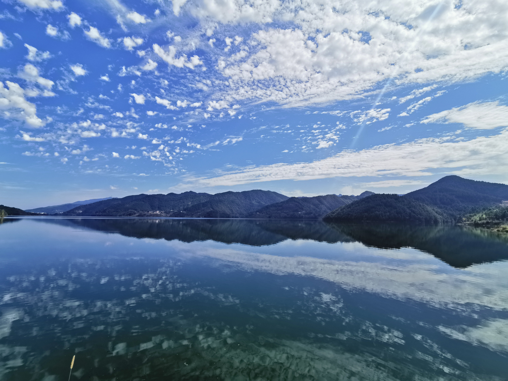 熊猫家园青秀之川# 白龙湖国家级风景名胜区位于川陕甘三省结合部,地