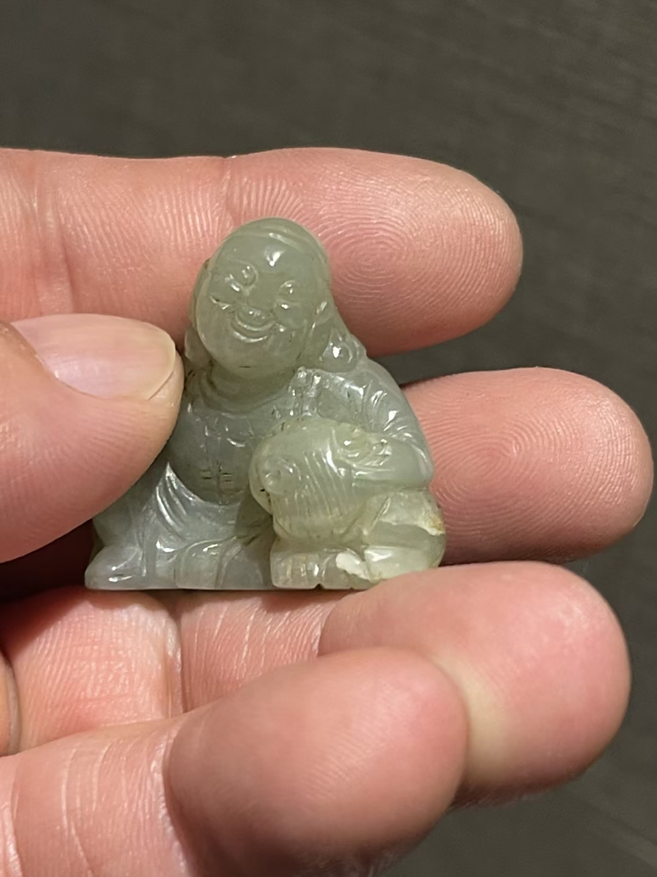 山人说玉之《辽金胡人训狮玉疙瘩件》其实这些玉雕题材起初都是起源于