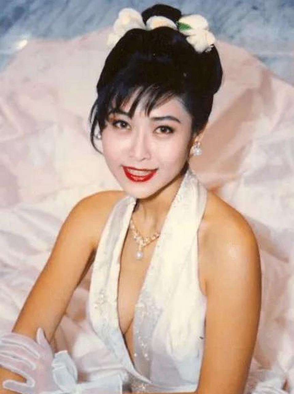 老照片:性感女神叶玉卿年轻吋照片