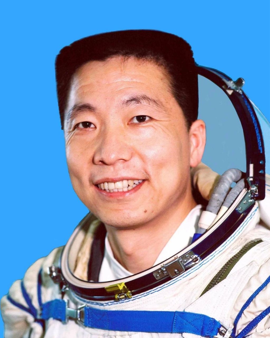 杨利伟,国人的骄傲…  我国第一位进入太空的宇航员-杨利伟  2003年10