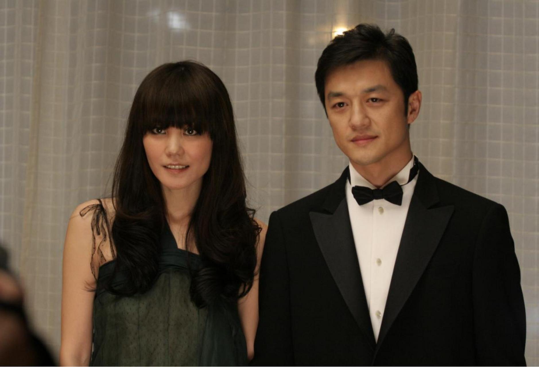 李亚鹏的前任和现任…  (图依次是前任:刘岩,柯蓝,瞿颖,周迅,王菲,su