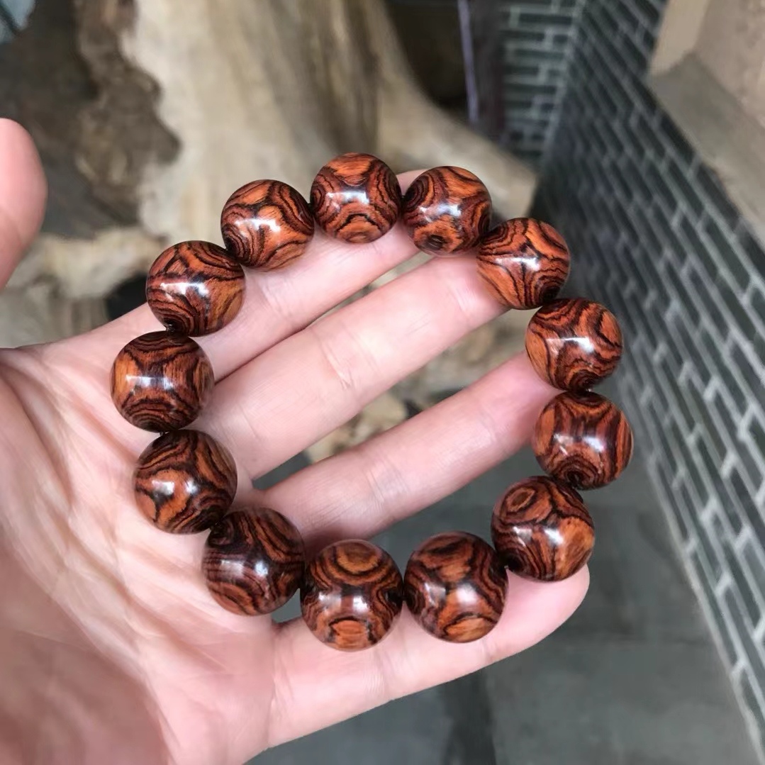 8cm海南黄花梨对眼手串#黄花梨# #海南黄花梨# #黄花梨手串# #海南黄