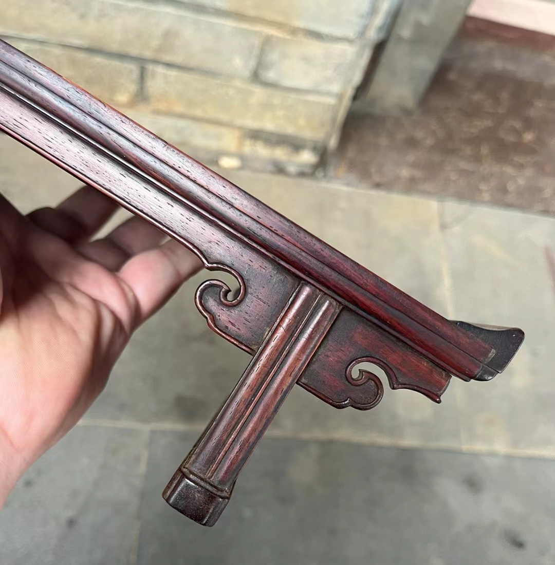 清代海南黄花梨翘头案,云纹大理石面板.