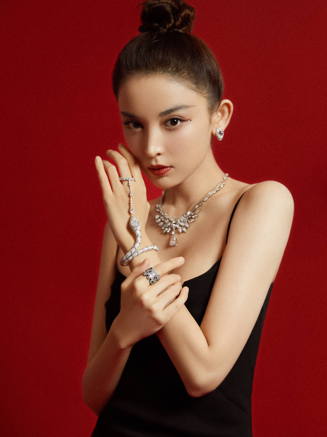 古力娜扎胸中有料#古力娜扎