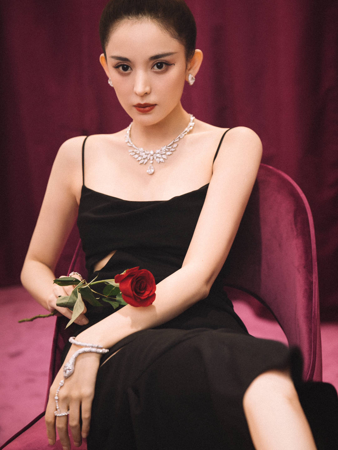 古力娜扎胸中有料#古力娜扎