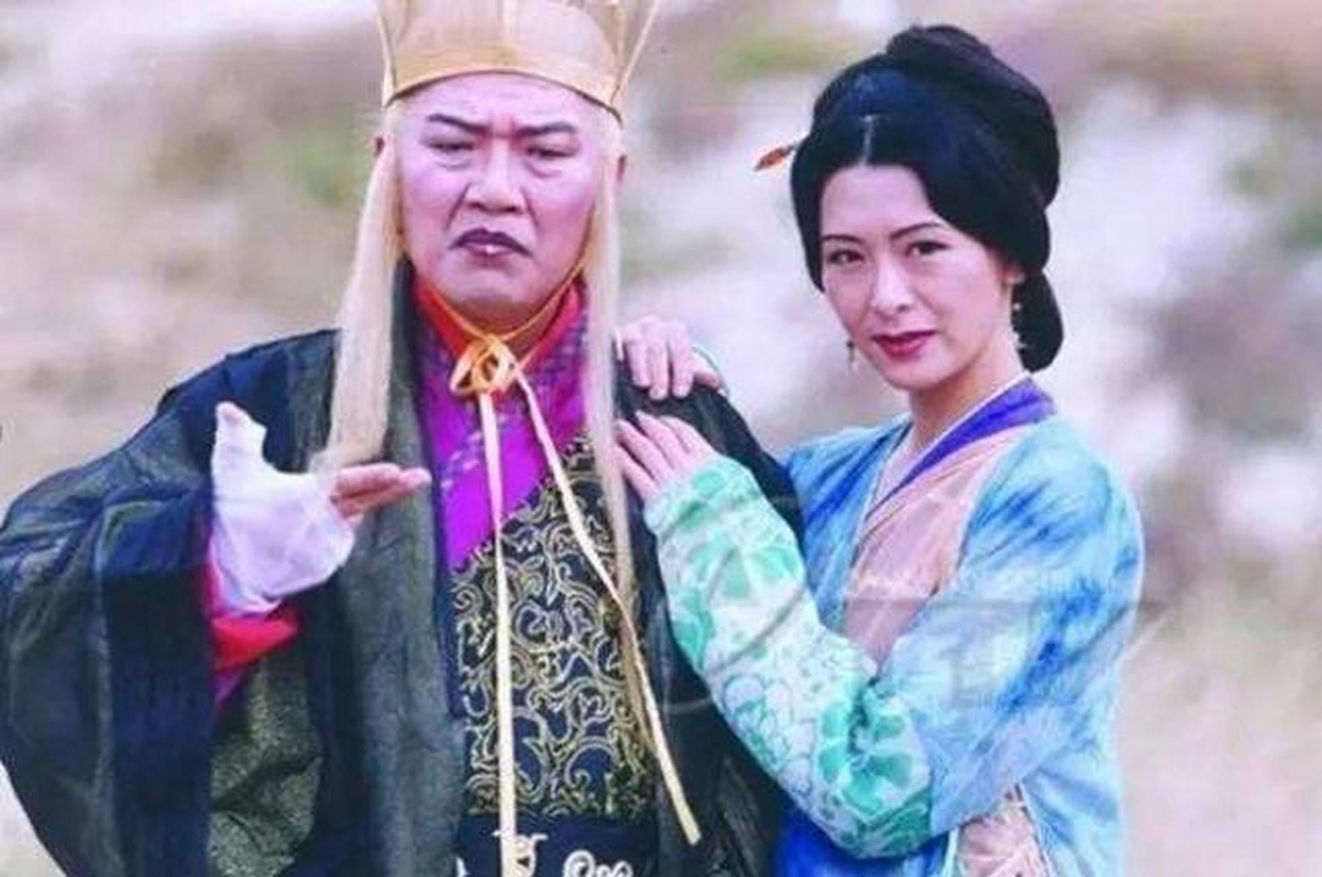 天怒心法是天怒剑的配套剑法,此功如果配合天怒剑可以吸收敌人的功力